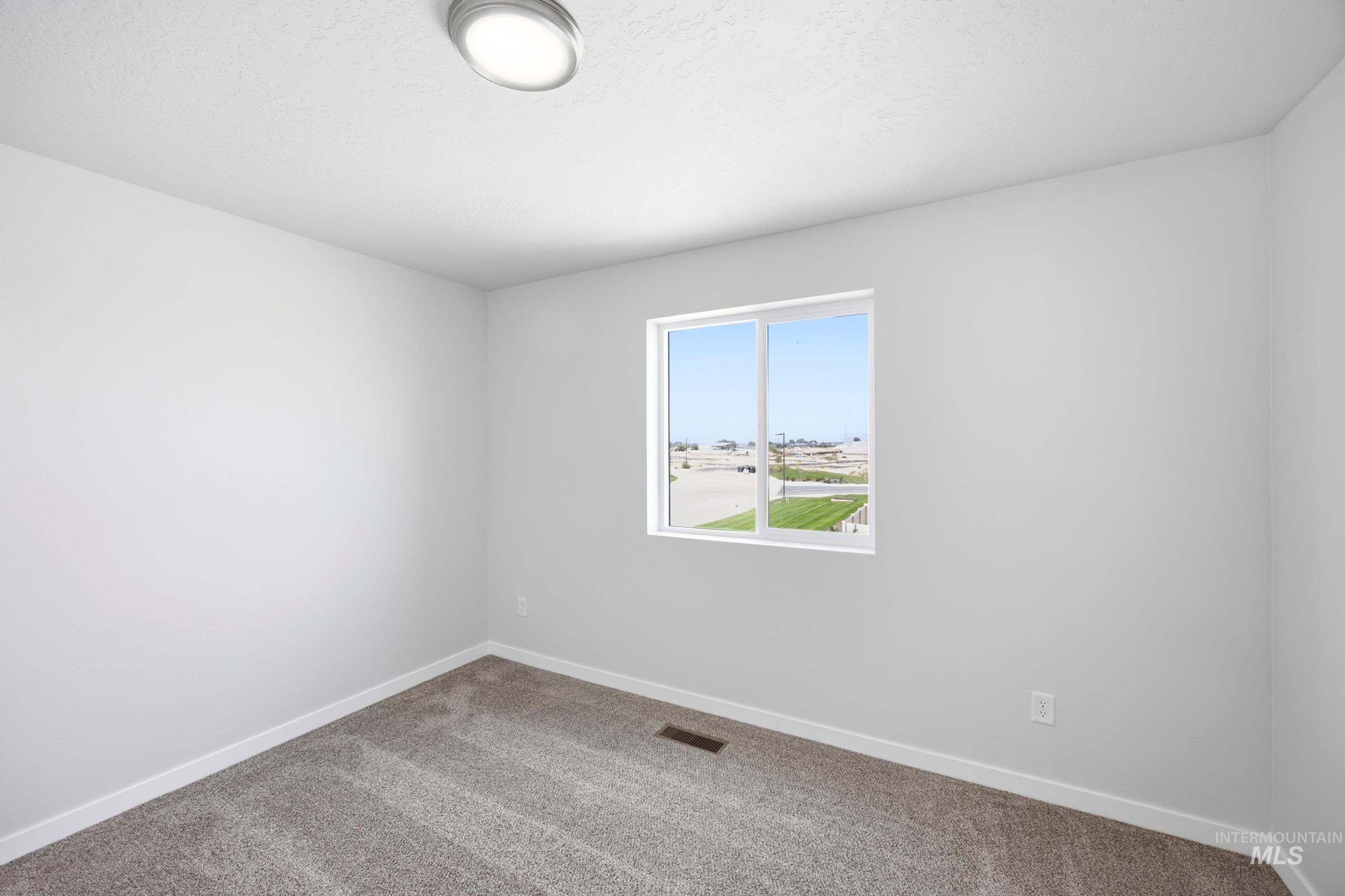 10878 Greensboro St, Caldwell, Idaho 83605, 3 Bedrooms, 2.5 Bathrooms, Residential For Sale, Price $369,990, 98998489