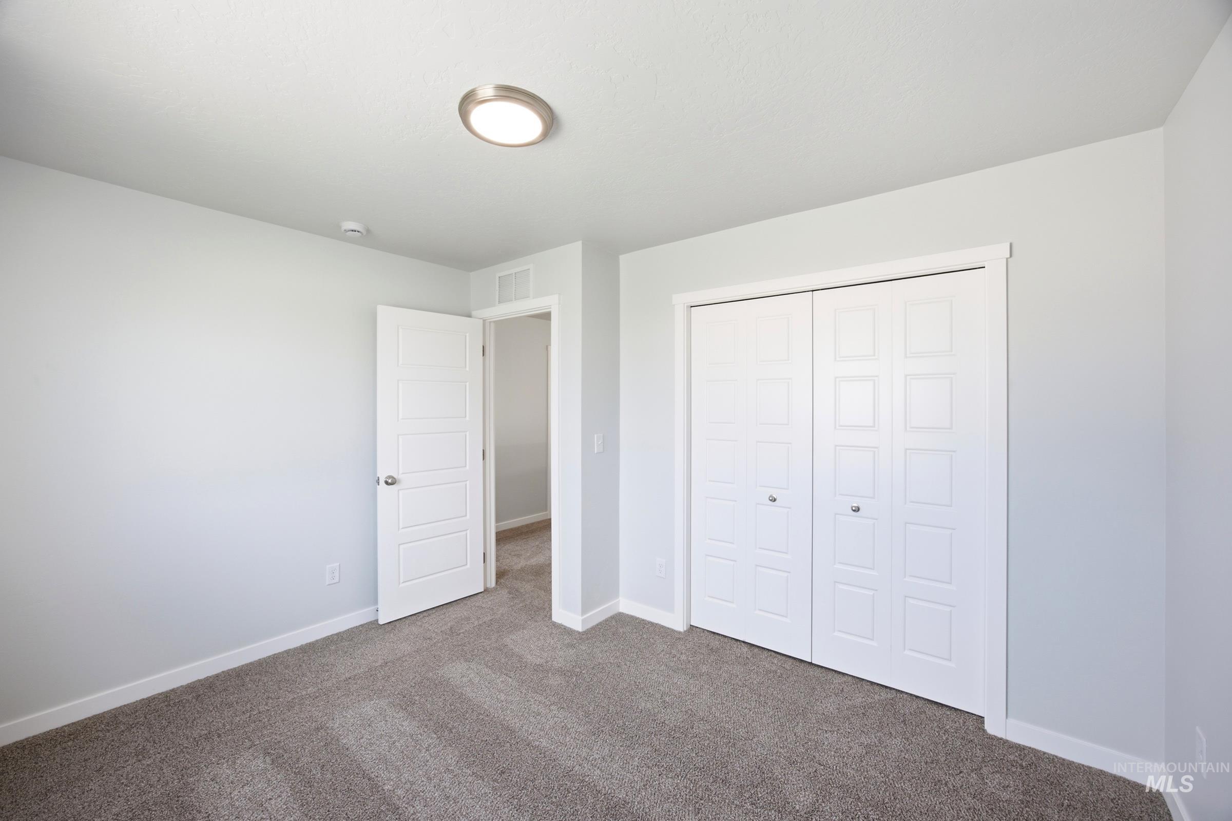 10878 Greensboro St, Caldwell, Idaho 83605, 3 Bedrooms, 2.5 Bathrooms, Residential For Sale, Price $369,990, 98998489