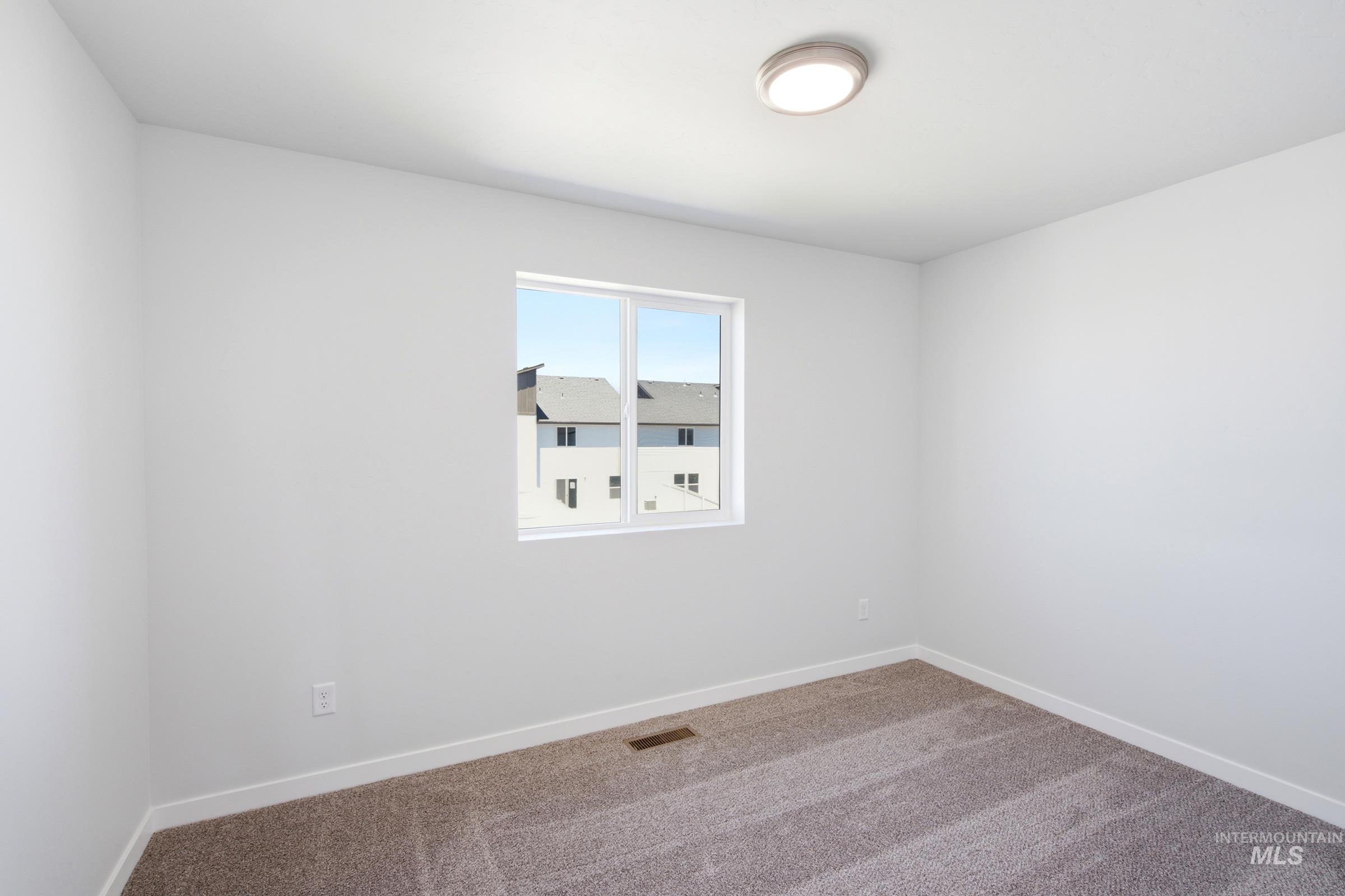10866 Greensboro St, Caldwell, Idaho 83605, 3 Bedrooms, 2.5 Bathrooms, Residential For Sale, Price $370,990,MLS 98998491