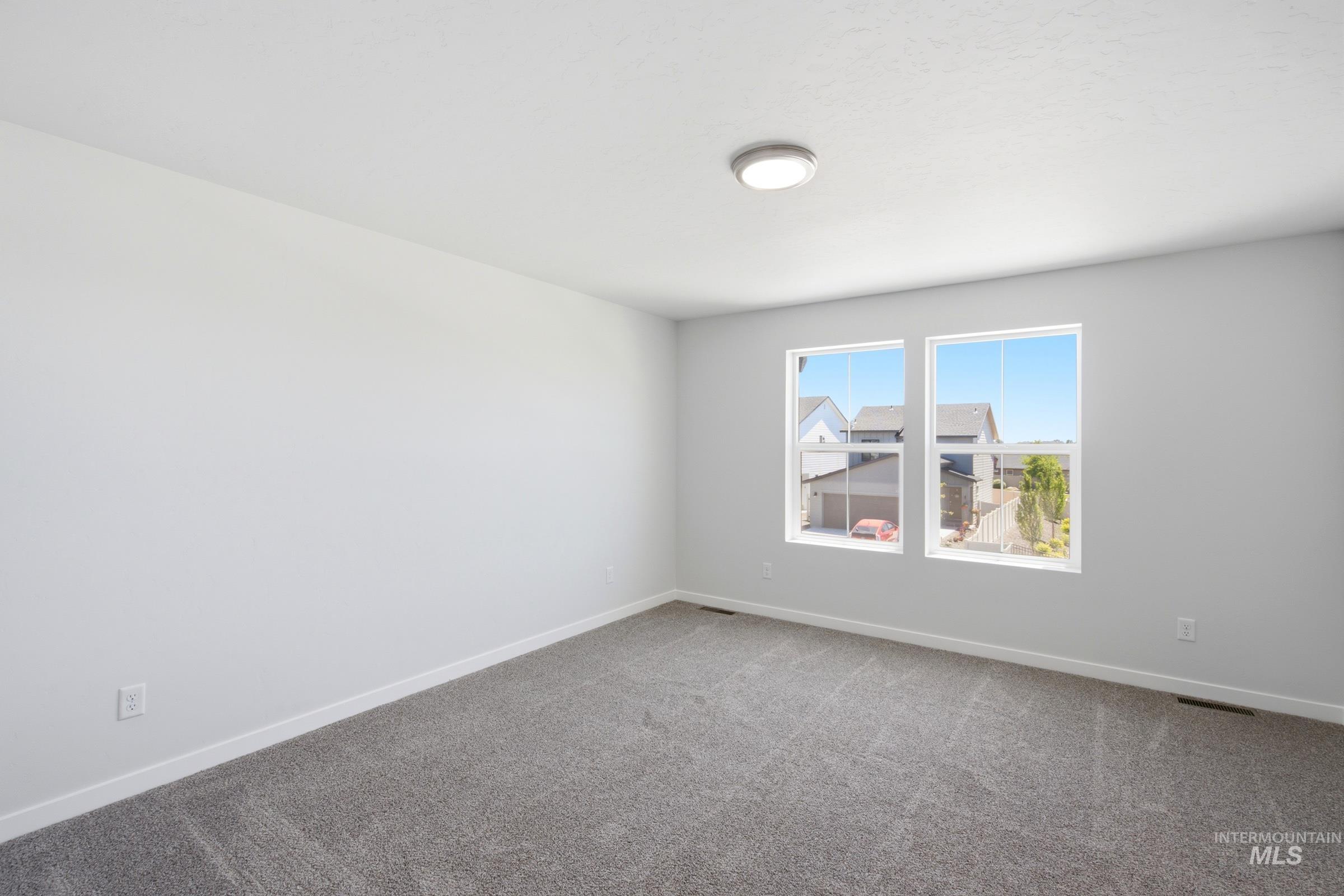 10866 Greensboro St, Caldwell, Idaho 83605, 3 Bedrooms, 2.5 Bathrooms, Residential For Sale, Price $370,990,MLS 98998491