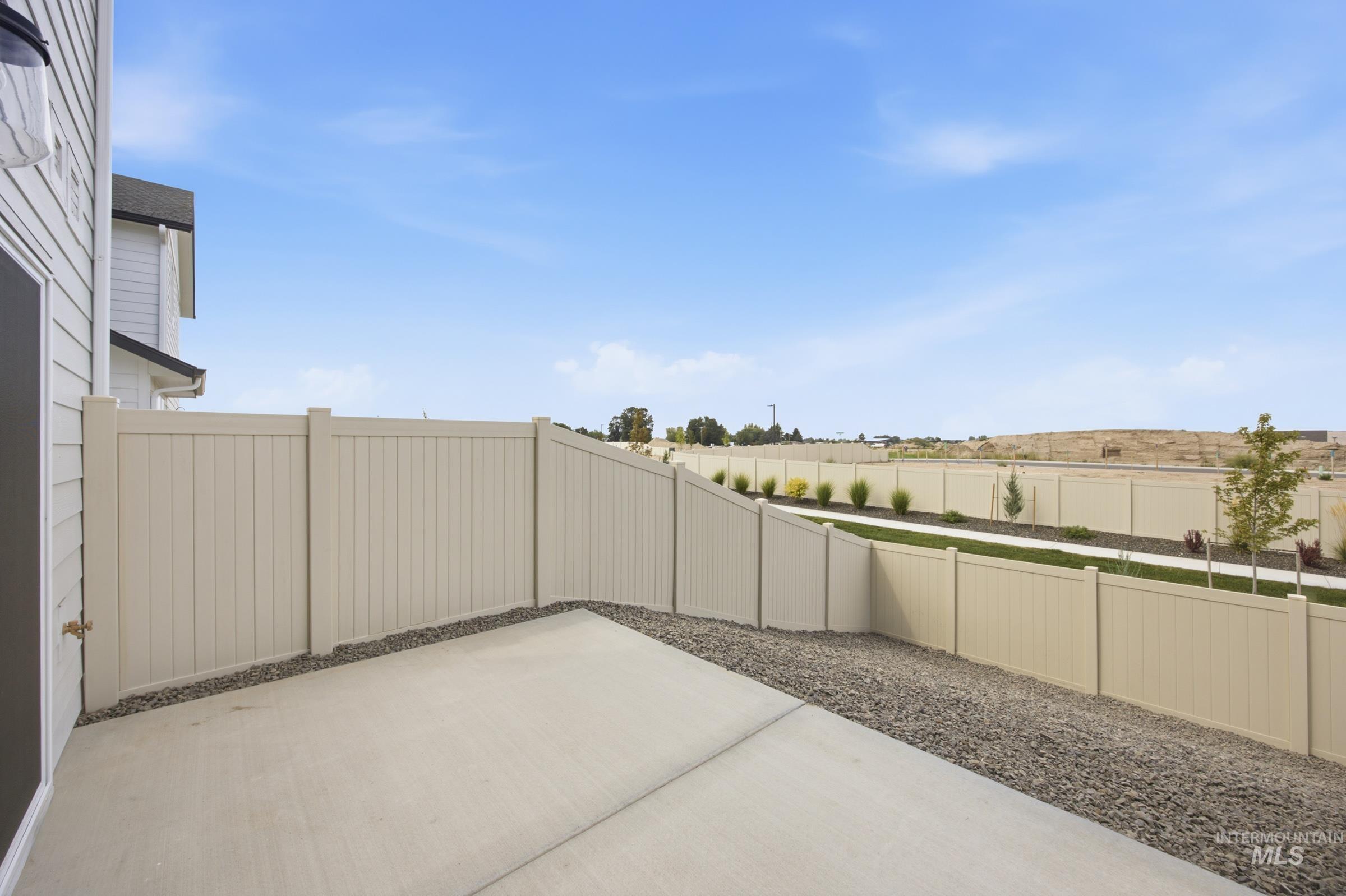 10866 Greensboro St, Caldwell, Idaho 83605, 3 Bedrooms, 2.5 Bathrooms, Residential For Sale, Price $370,990, 98998491