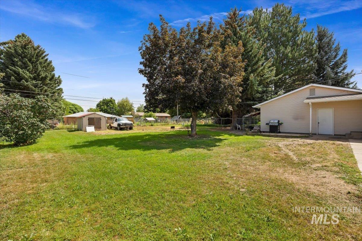 604 Birch Dr, Heyburn, Idaho 83336, 3 Bedrooms, 1 Bathroom, Residential For Sale, Price $255,000,MLS 98998507