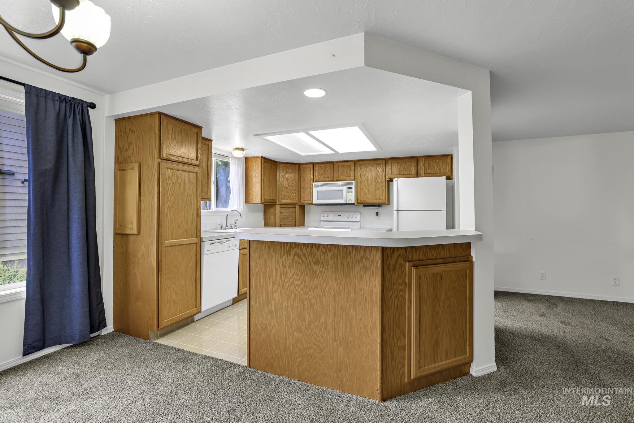 351 4 Elm St N, Twin Falls, Idaho 83301, 3 Bedrooms, 2 Bathrooms, Residential For Sale, Price $229,900,MLS 98998517