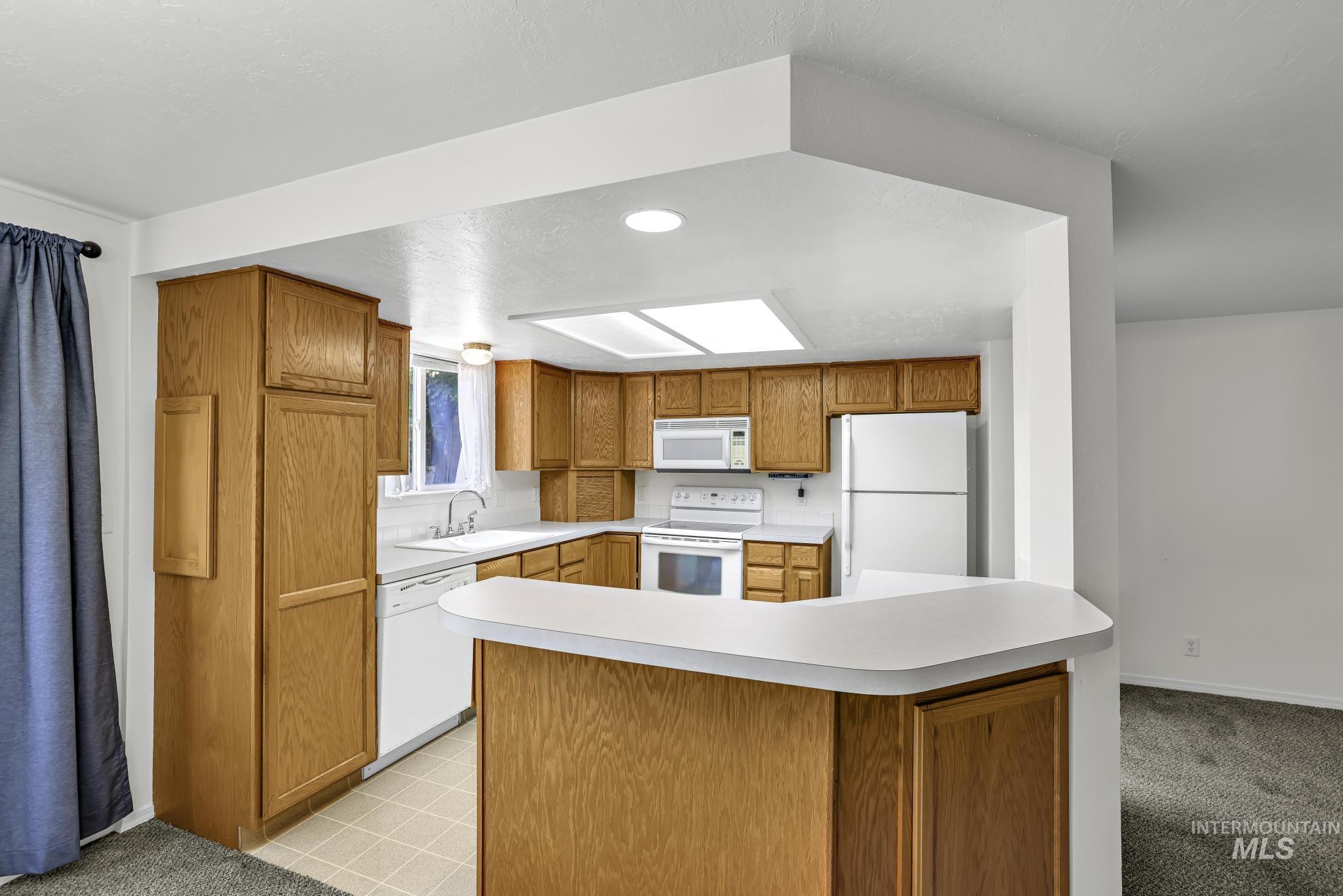 351 4 Elm St N, Twin Falls, Idaho 83301, 3 Bedrooms, 2 Bathrooms, Residential For Sale, Price $229,900,MLS 98998517