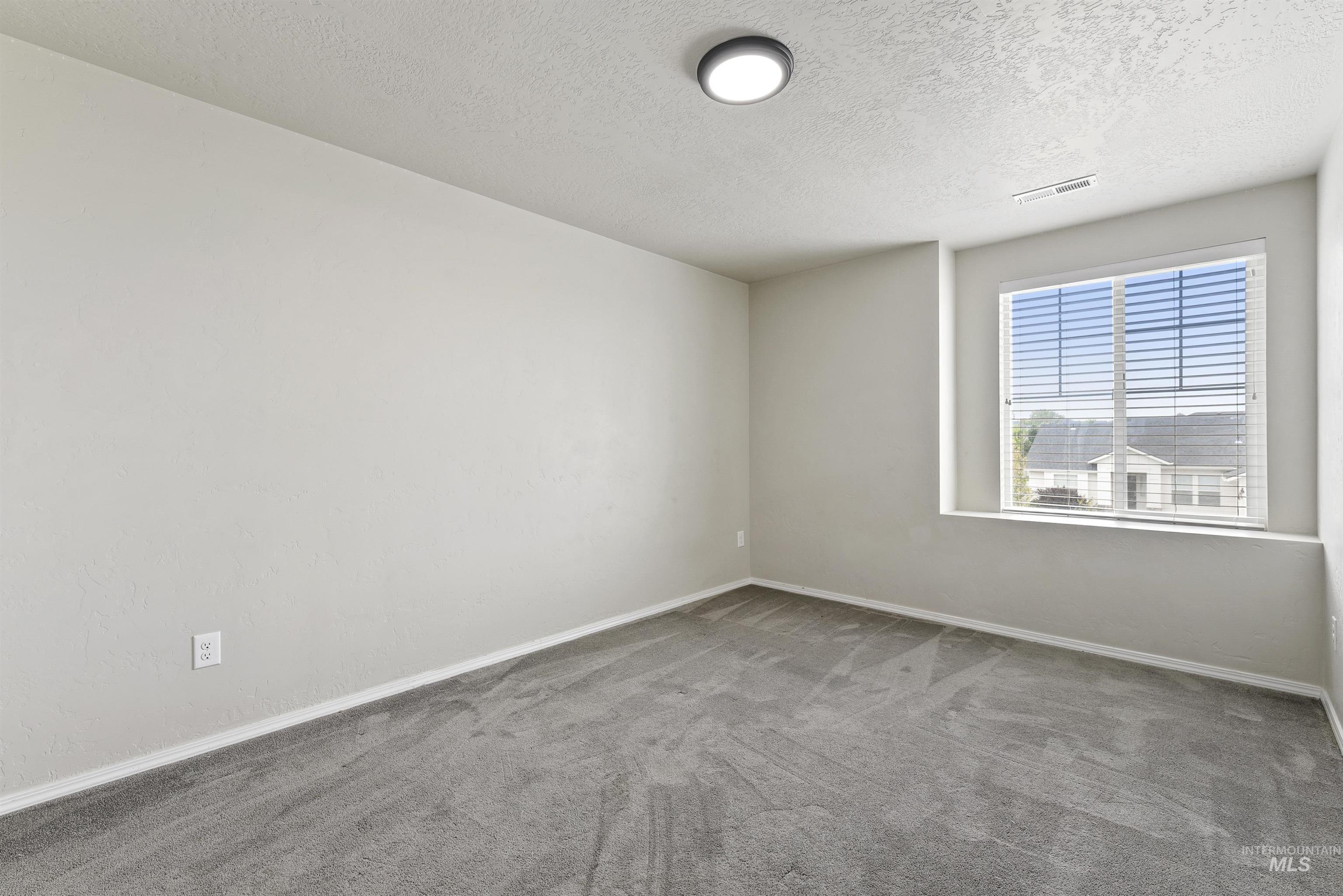 13178 S Wind River Ave, Nampa, Idaho 83686, 5 Bedrooms, 2.5 Bathrooms, Residential For Sale, Price $509,000,MLS 98998519