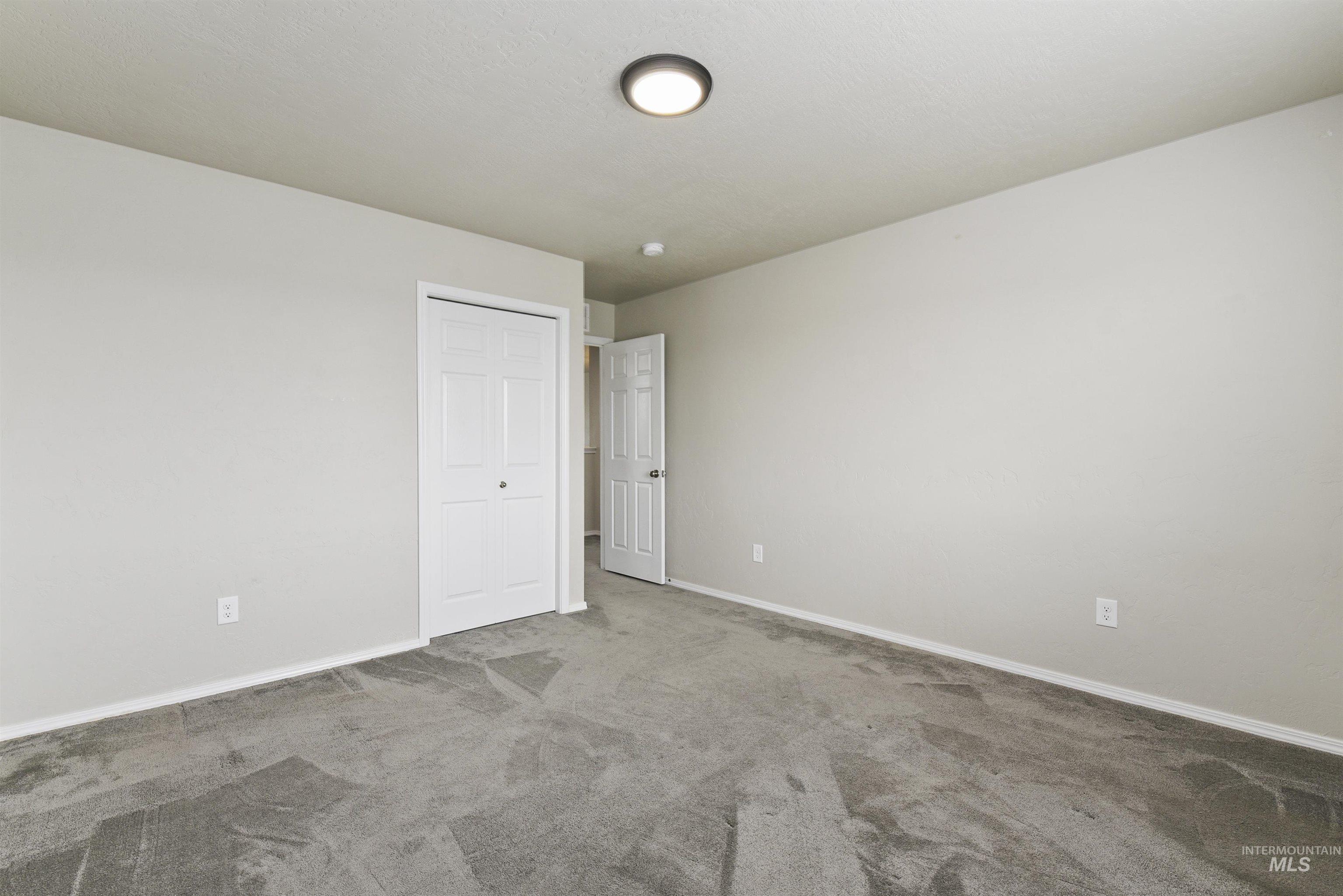 13178 S Wind River Ave, Nampa, Idaho 83686, 5 Bedrooms, 2.5 Bathrooms, Residential For Sale, Price $509,000,MLS 98998519