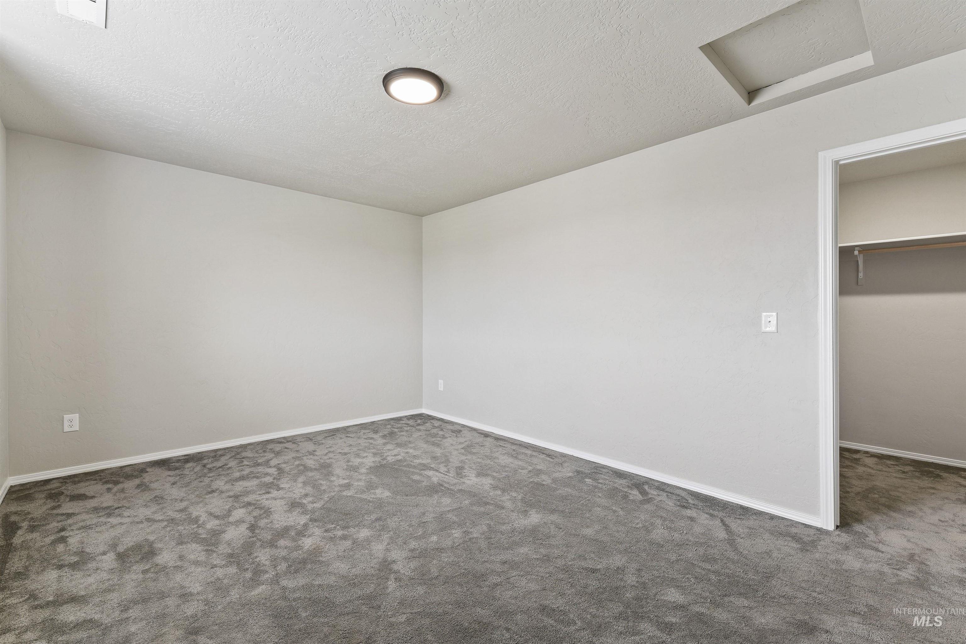13178 S Wind River Ave, Nampa, Idaho 83686, 5 Bedrooms, 2.5 Bathrooms, Residential For Sale, Price $509,000,MLS 98998519