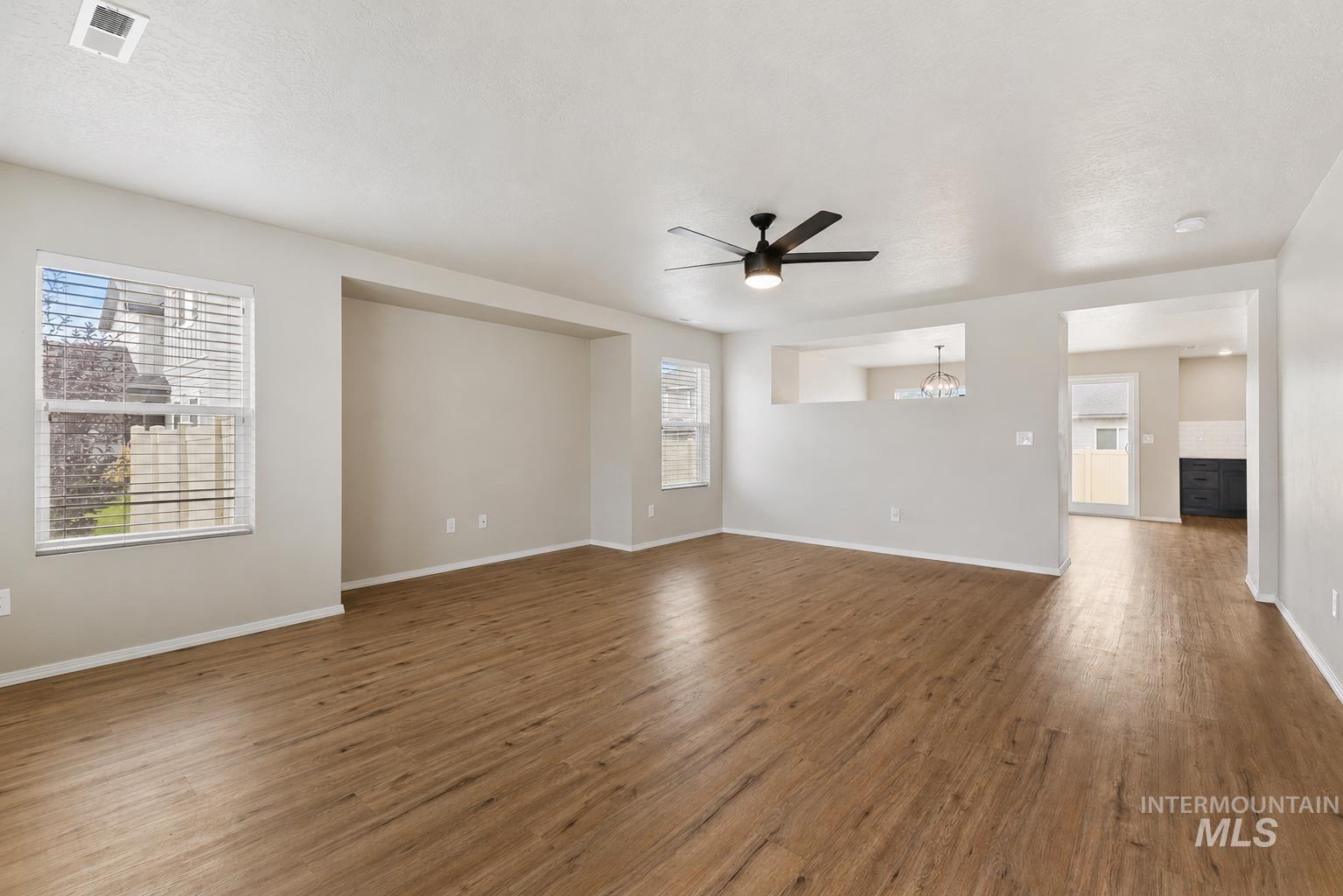 13178 S Wind River Ave, Nampa, Idaho 83686, 5 Bedrooms, 2.5 Bathrooms, Residential For Sale, Price $509,000,MLS 98998519