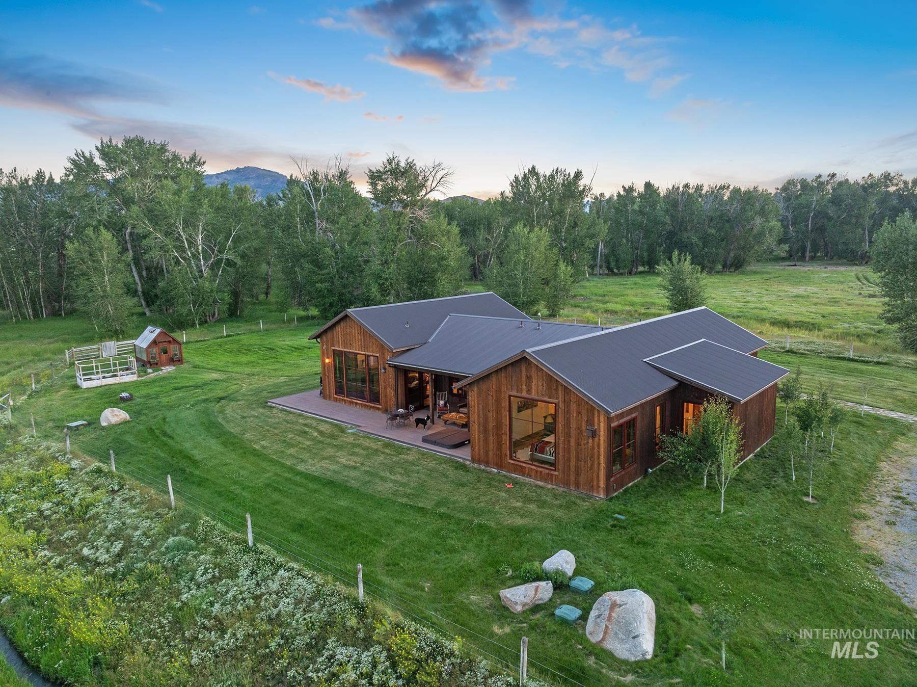 6139 W Trail Creek Road, Mackay, Idaho 83251, 4 Bedrooms, 4.5 Bathrooms, Farm & Ranch For Sale, Price $7,400,000, 98998522