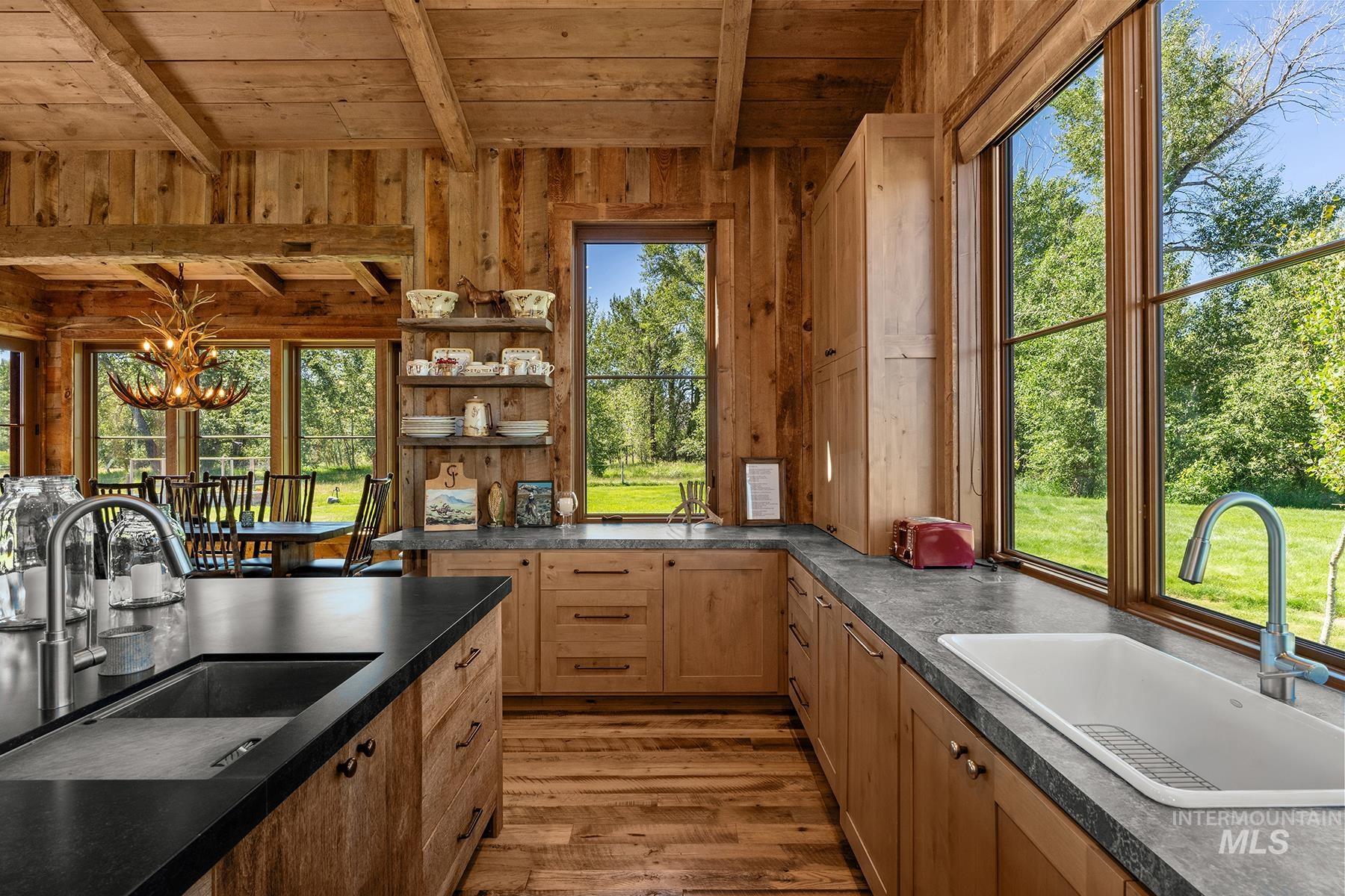 6139 W Trail Creek Road, Mackay, Idaho 83251, 4 Bedrooms, 4.5 Bathrooms, Farm & Ranch For Sale, Price $7,400,000, 98998522
