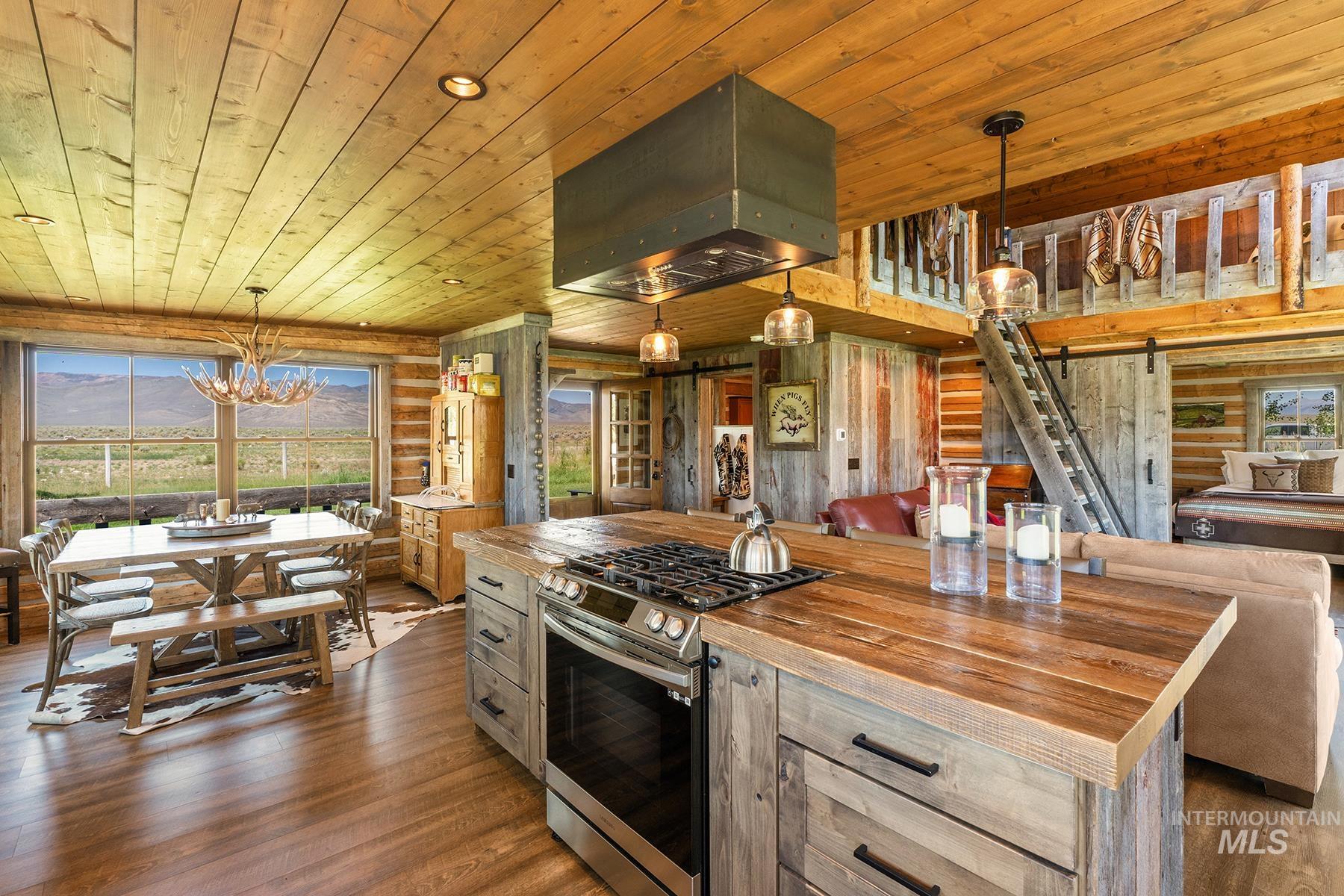 6139 W Trail Creek Road, Mackay, Idaho 83251, 4 Bedrooms, 4.5 Bathrooms, Farm & Ranch For Sale, Price $7,400,000, 98998522