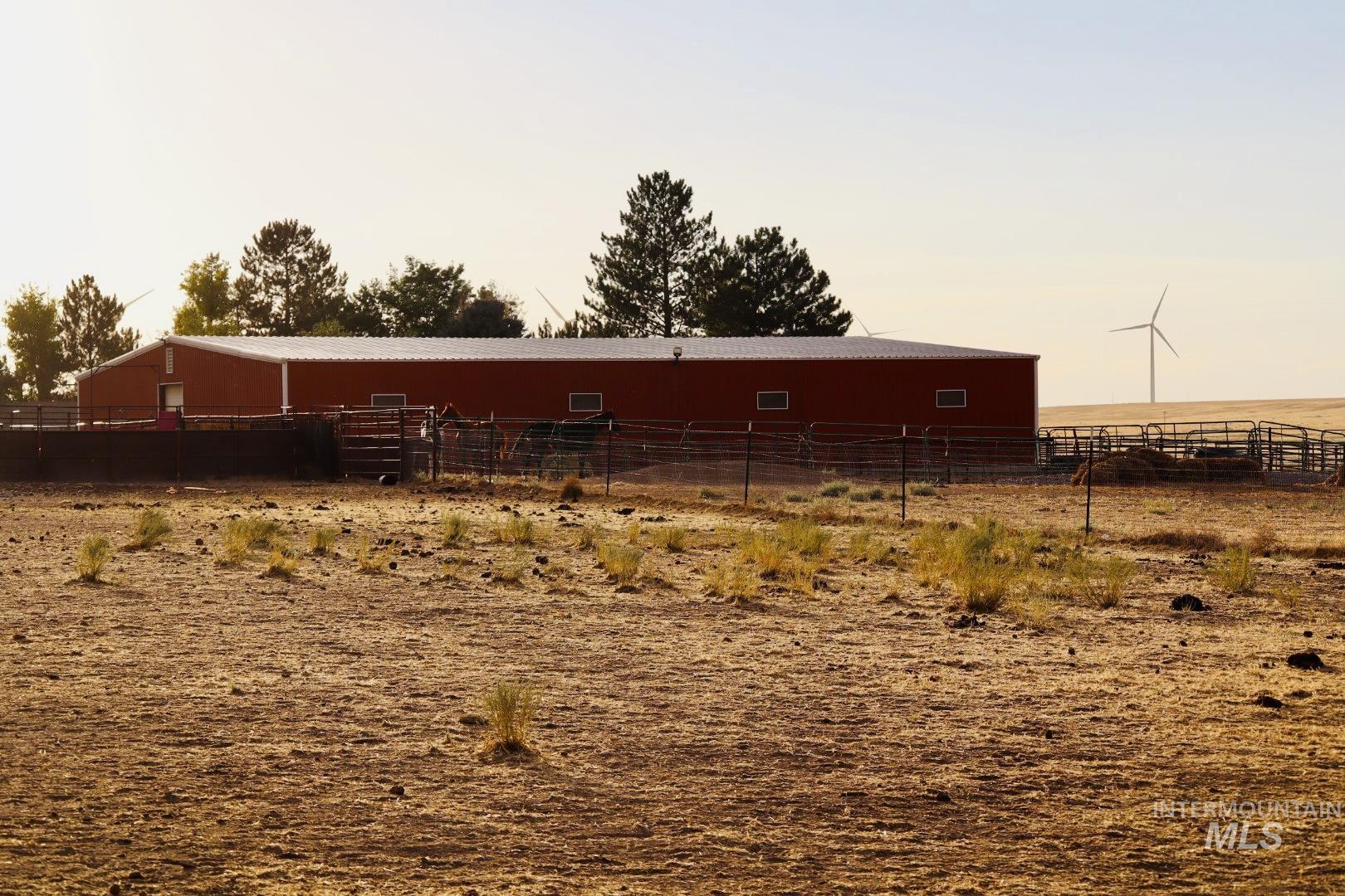 151 E 5600 N, Hagerman, Idaho 83332, 6 Bedrooms, 4 Bathrooms, Farm & Ranch For Sale, Price $1,800,000,MLS 98998526