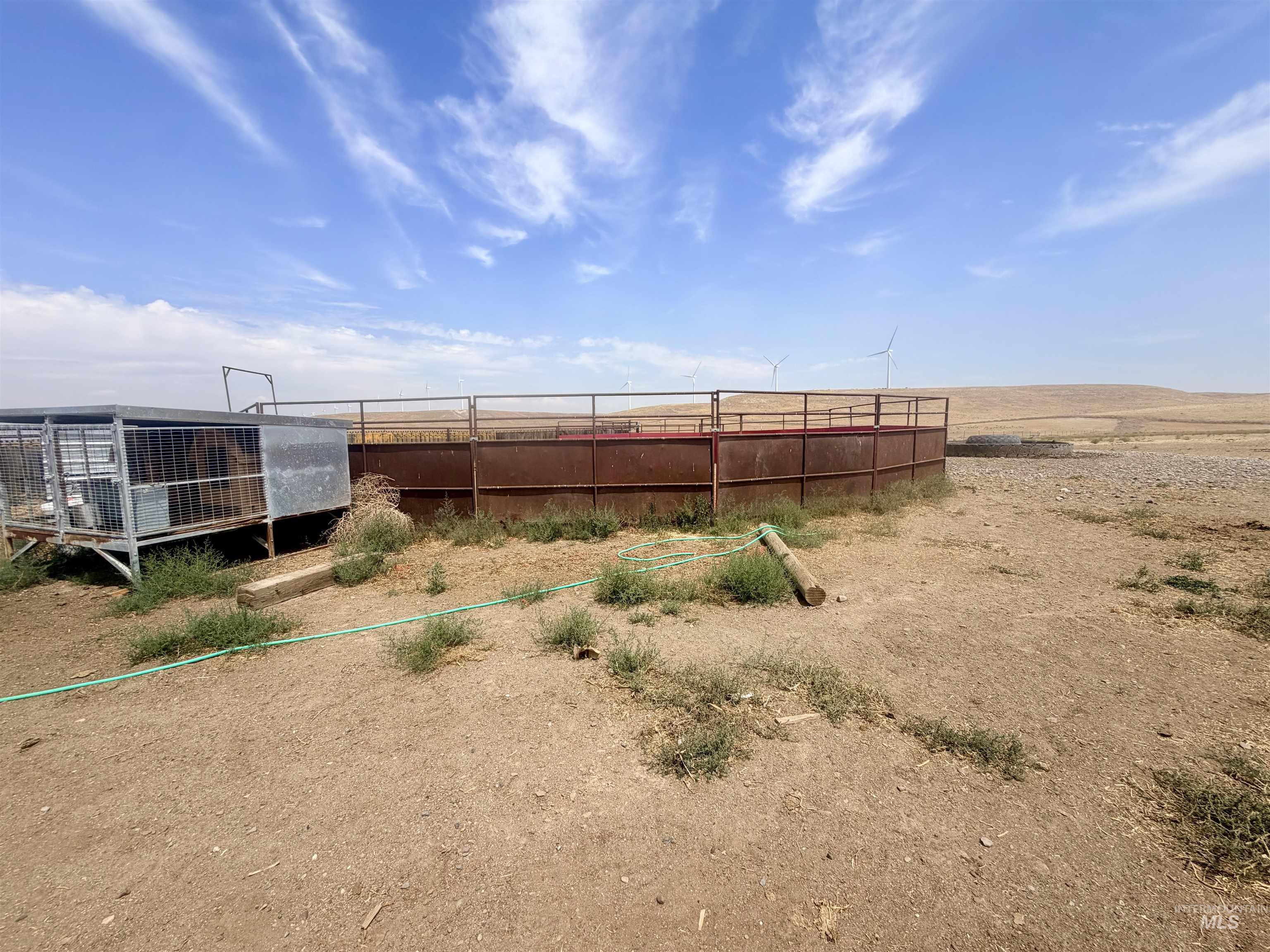 151 E 5600 N, Hagerman, Idaho 83332, 6 Bedrooms, 4 Bathrooms, Farm & Ranch For Sale, Price $1,800,000,MLS 98998526