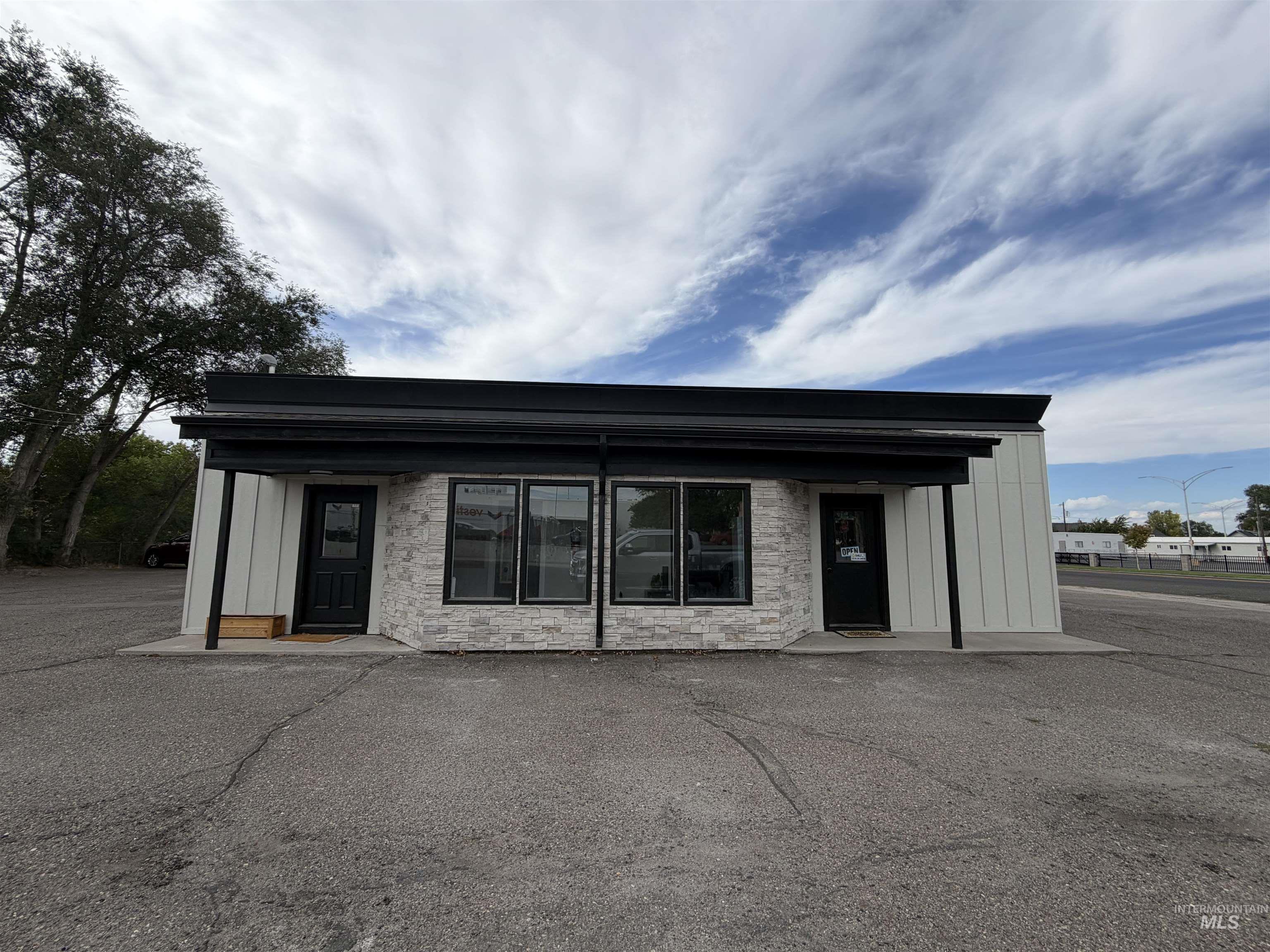 507 Main Ave W, Twin Falls, Idaho 83301, Business/Commercial For Sale, Price $9,000, 98998540