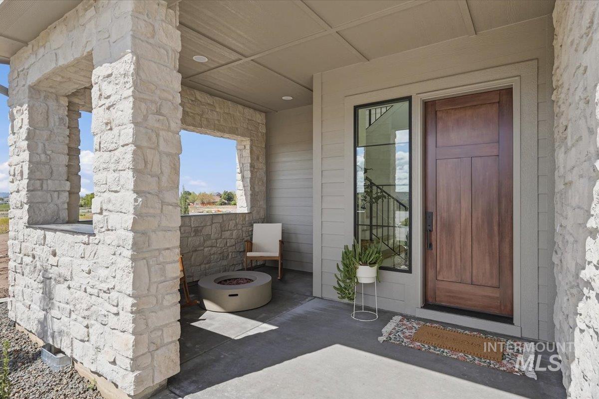 5937 S Highmark Ave, Meridian, Idaho 83642, 4 Bedrooms, 3 Bathrooms, Residential For Sale, Price $919,900,MLS 98998544