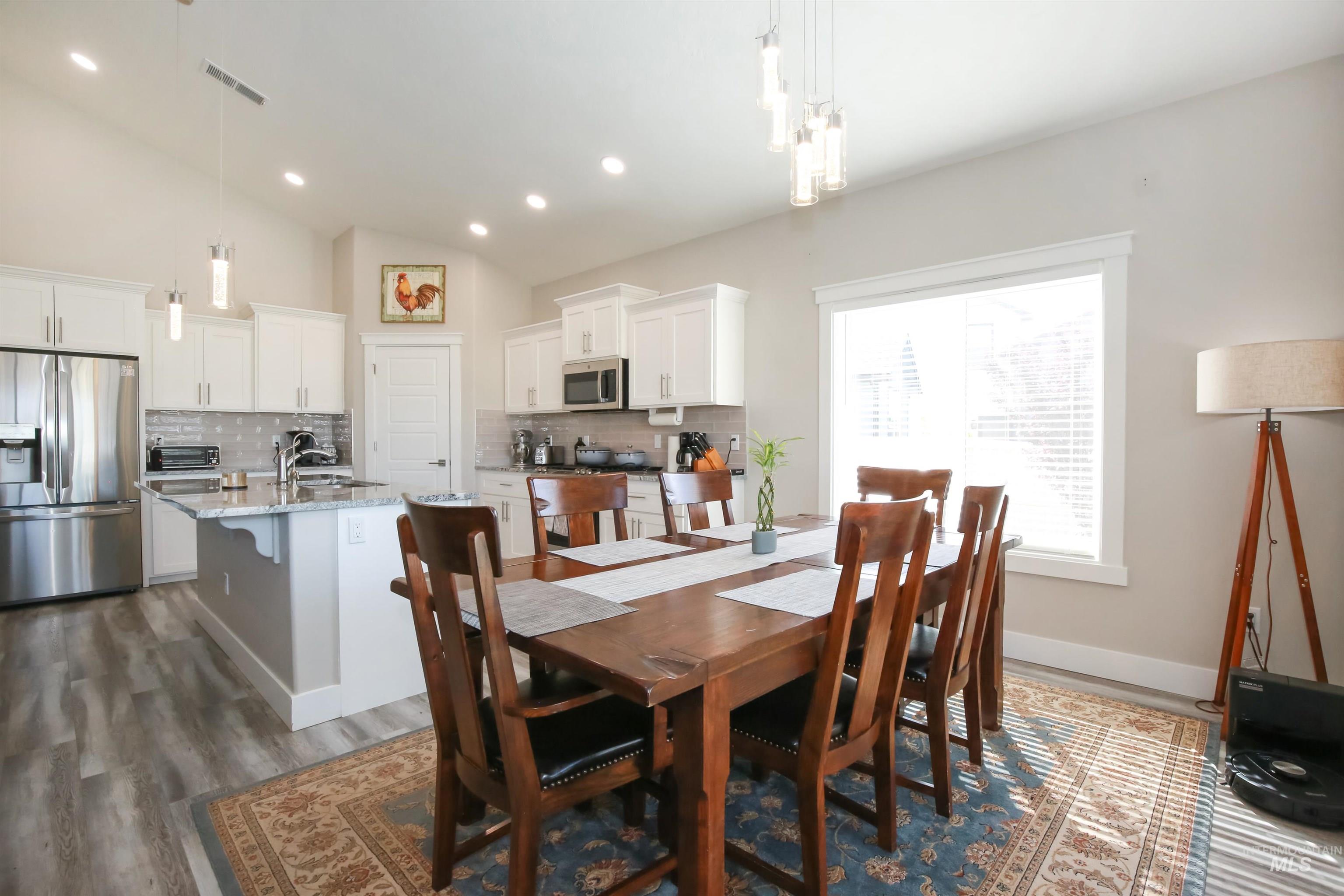1315 Cantebria Way, Payette, Idaho 83661, 3 Bedrooms, 2.5 Bathrooms, Residential For Sale, Price $495,000,MLS 98998546