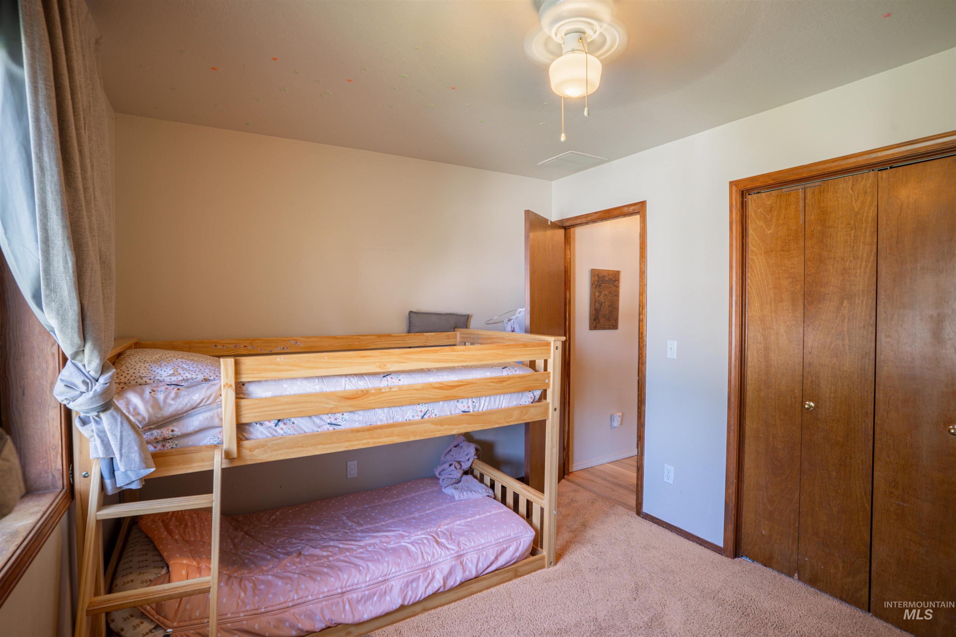 2711 Elizabeth Blvd, Twin Falls, Idaho 83301, 3 Bedrooms, 2 Bathrooms, Residential For Sale, Price $350,000,MLS 98998548