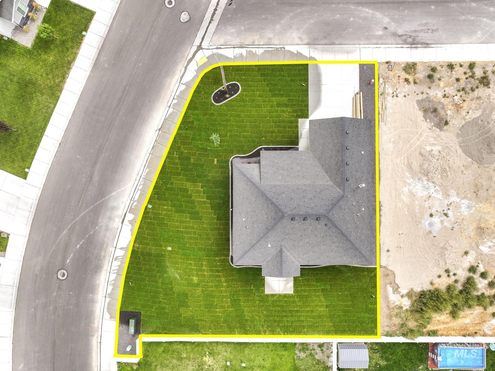 392 Rock Dove Loop, Twin Falls, Idaho 83301, 4 Bedrooms, 2 Bathrooms, Residential For Sale, Price $386,900,MLS 98998550