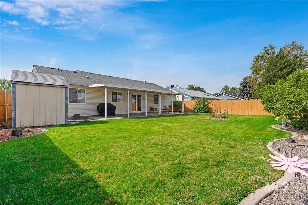 11718 W Gabrielle Ct, Boise, Idaho 83713, 3 Bedrooms, 2 Bathrooms, Residential For Sale, Price $449,900,MLS 98998554