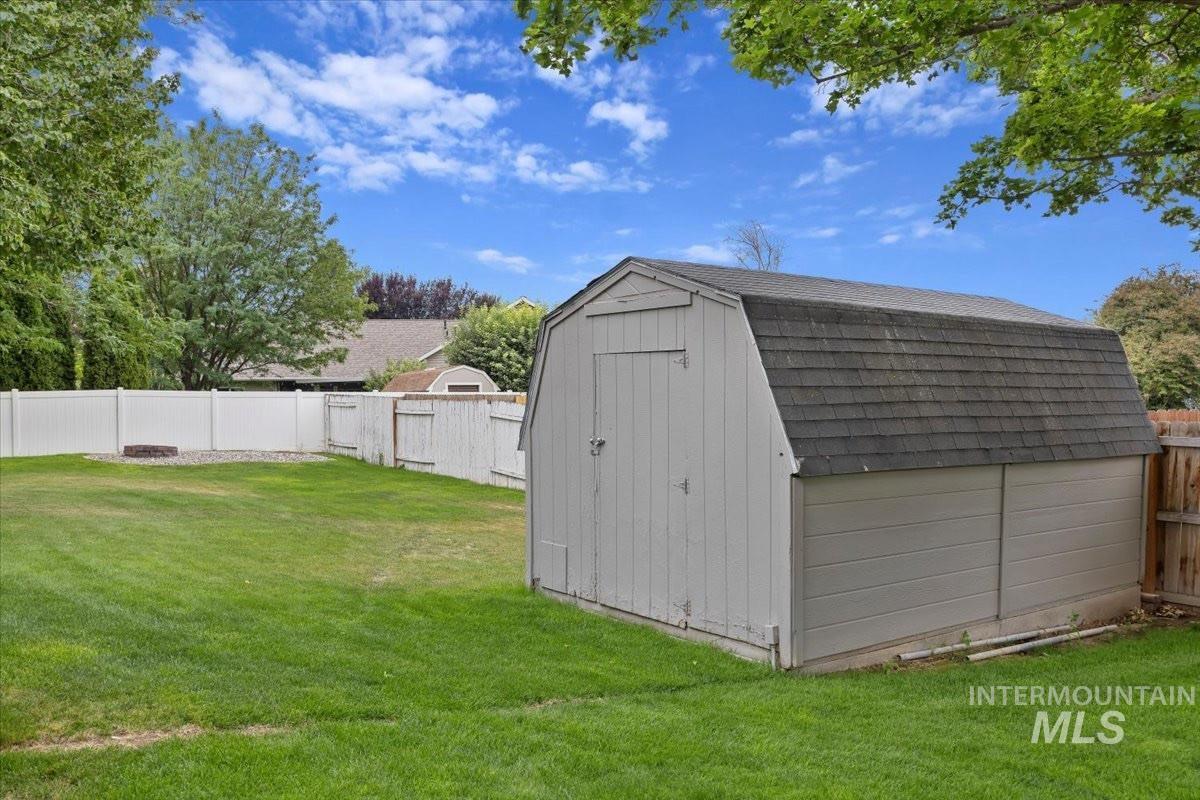 1896 Candleridge Dr, Twin Falls, Idaho 83301, 7 Bedrooms, 4 Bathrooms, Residential For Sale, Price $770,000,MLS 98998558