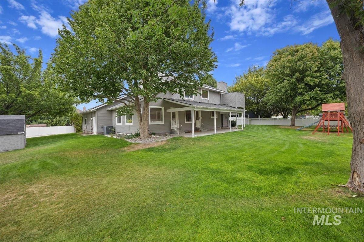 1896 Candleridge Dr, Twin Falls, Idaho 83301, 7 Bedrooms, 4 Bathrooms, Residential For Sale, Price $770,000,MLS 98998558