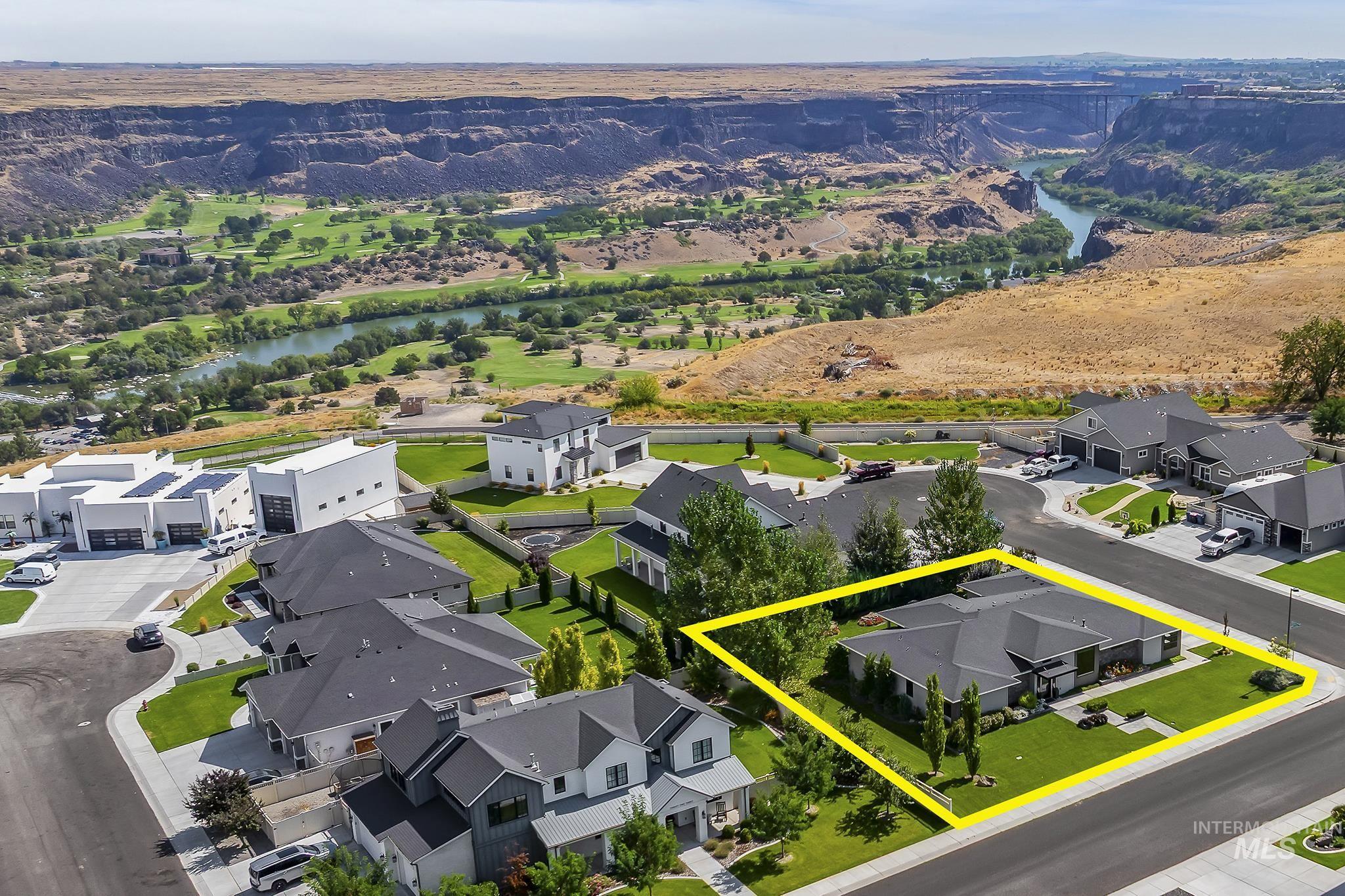 2214 Settlers Ridge Trail, Twin Falls, Idaho 83301, 4 Bedrooms, 2.5 Bathrooms, Residential For Sale, Price $749,900,MLS 98998565