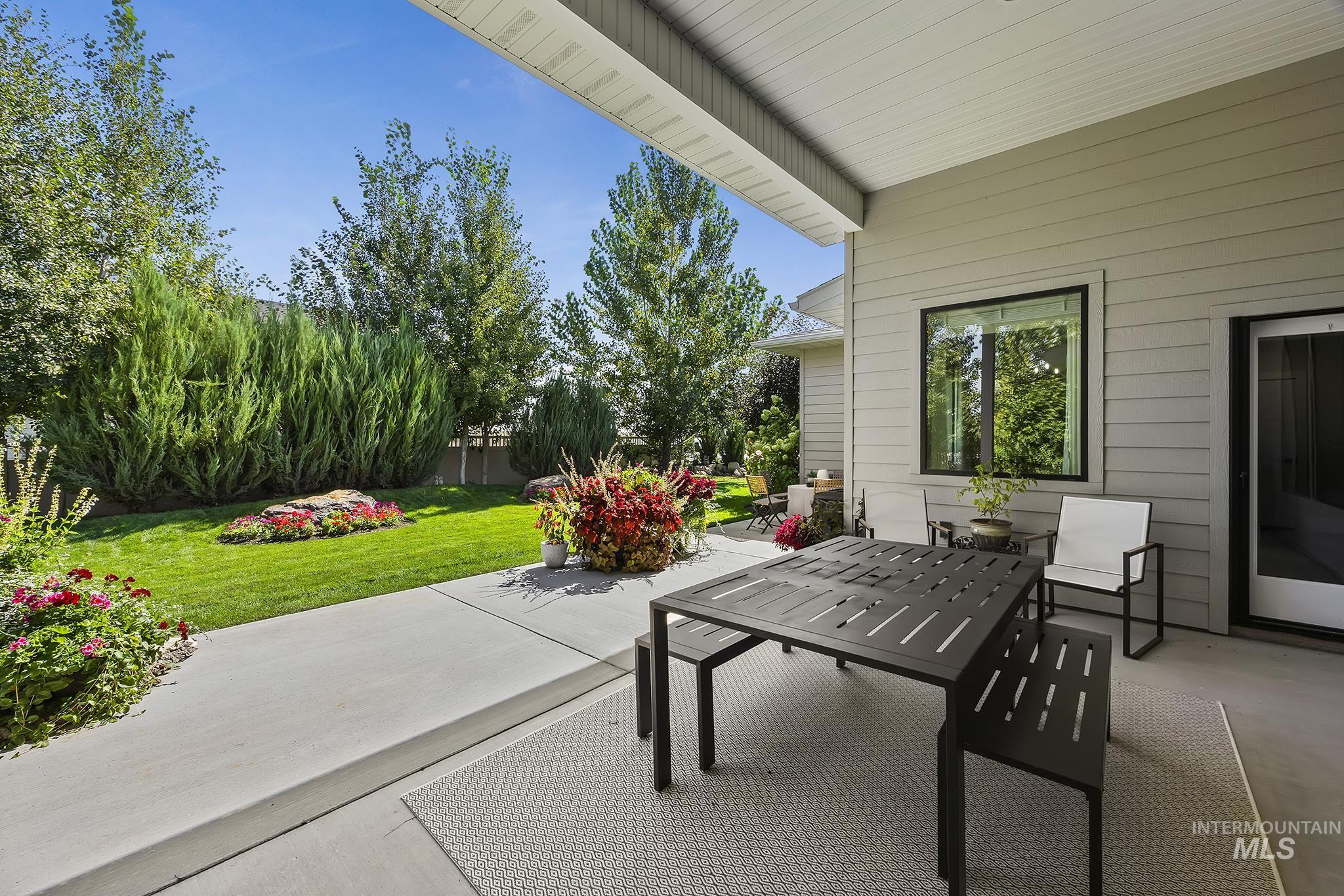 2214 Settlers Ridge Trail, Twin Falls, Idaho 83301, 4 Bedrooms, 2.5 Bathrooms, Residential For Sale, Price $749,900,MLS 98998565