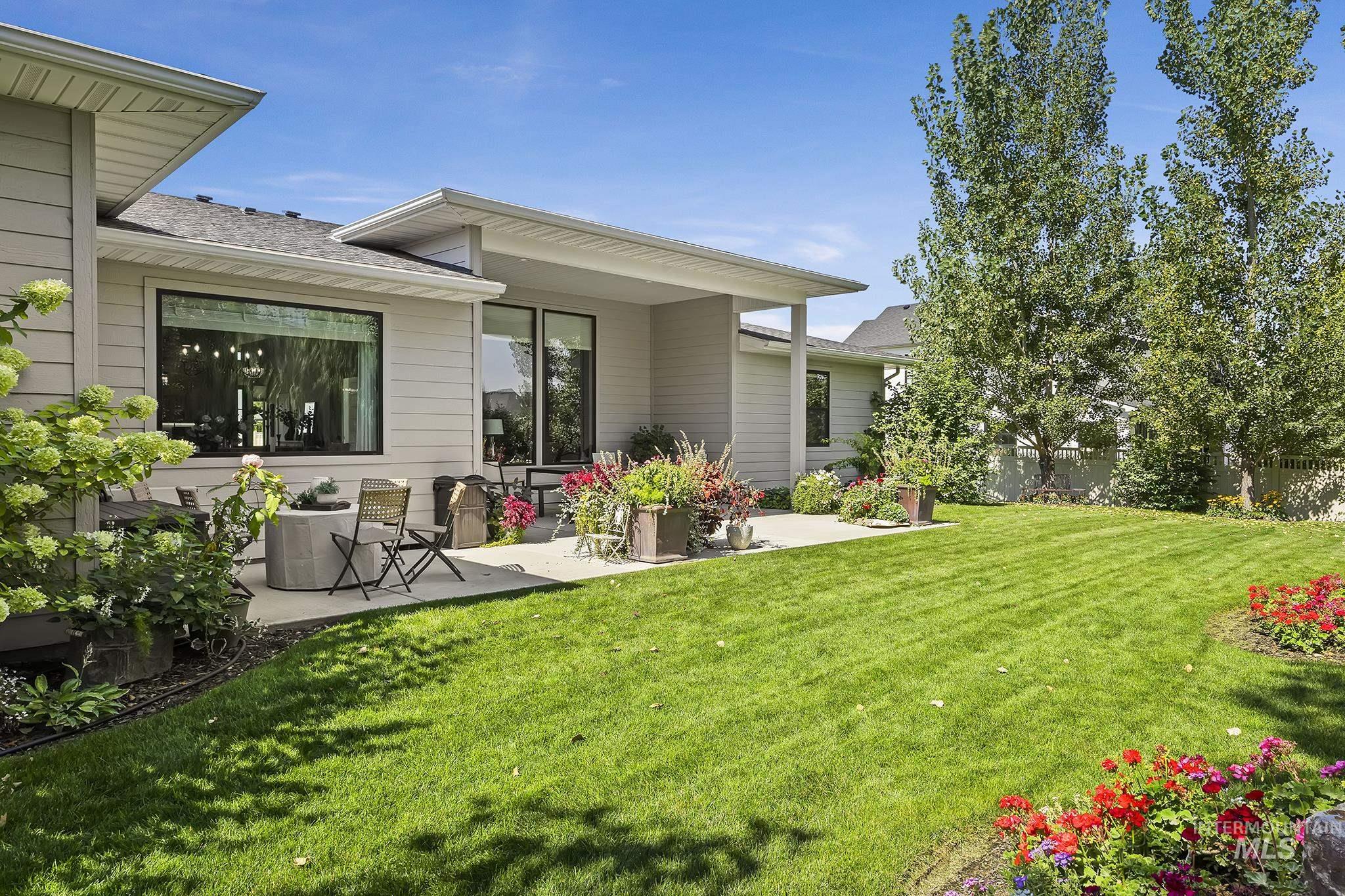 2214 Settlers Ridge Trail, Twin Falls, Idaho 83301, 4 Bedrooms, 2.5 Bathrooms, Residential For Sale, Price $749,900,MLS 98998565