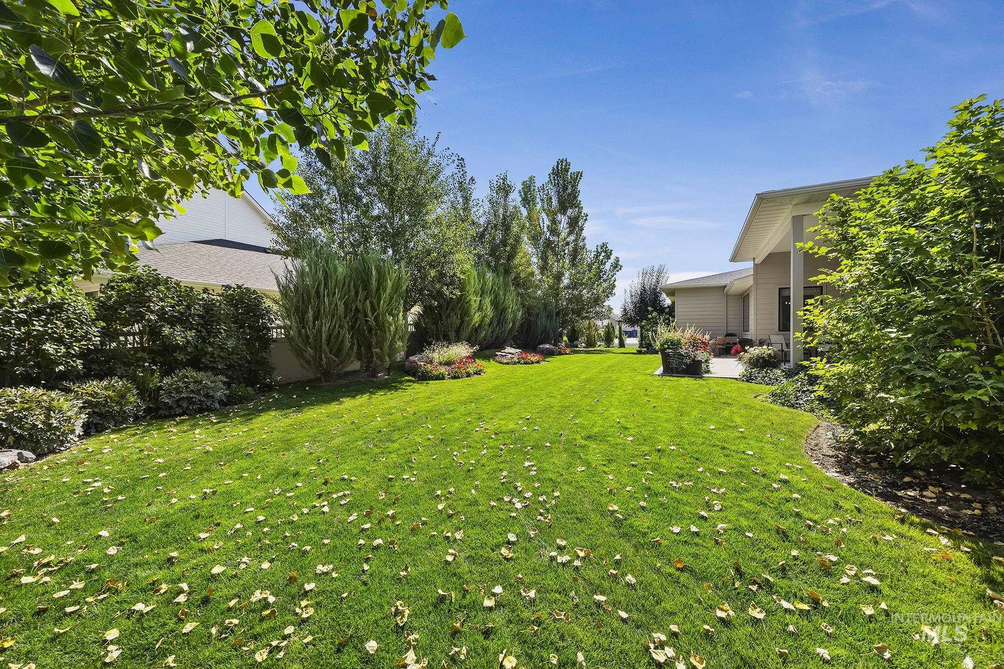 2214 Settlers Ridge Trail, Twin Falls, Idaho 83301, 4 Bedrooms, 2.5 Bathrooms, Residential For Sale, Price $749,900,MLS 98998565