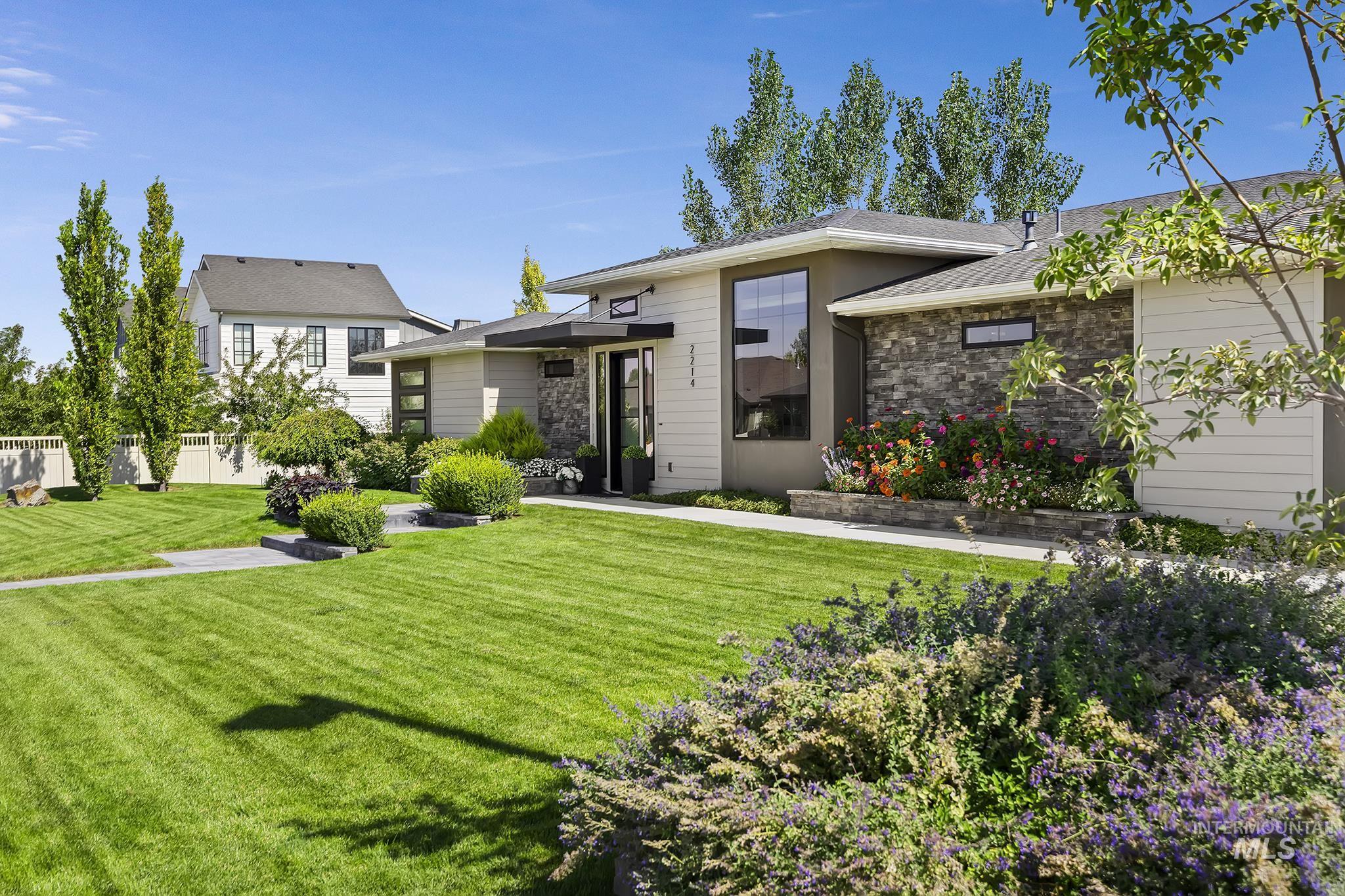 2214 Settlers Ridge Trail, Twin Falls, Idaho 83301, 4 Bedrooms, 2.5 Bathrooms, Residential For Sale, Price $749,900,MLS 98998565