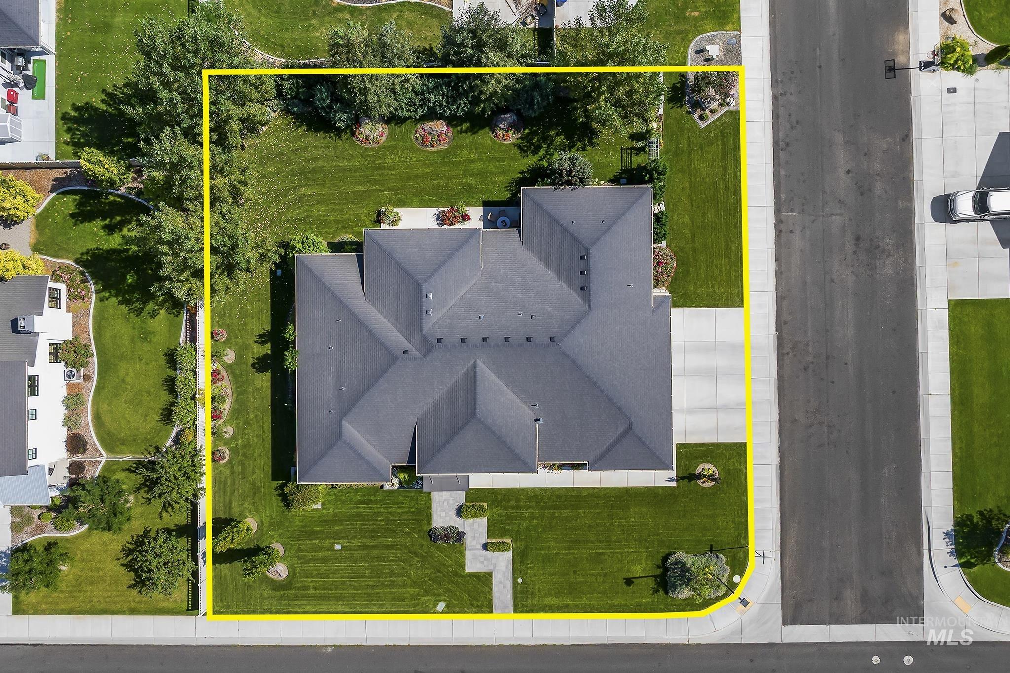 2214 Settlers Ridge Trail, Twin Falls, Idaho 83301, 4 Bedrooms, 2.5 Bathrooms, Residential For Sale, Price $749,900,MLS 98998565