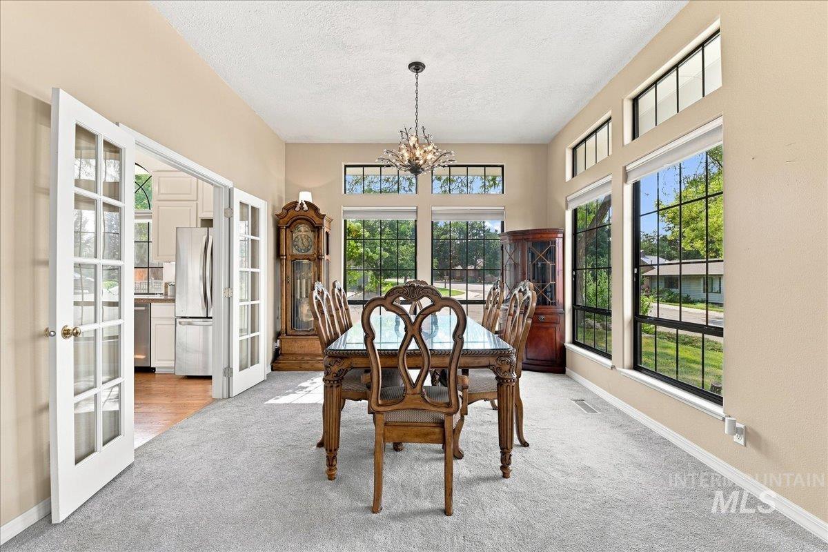 3324 E Boulder Heights Dr, Boise, Idaho 83712, 4 Bedrooms, 2.5 Bathrooms, Residential For Sale, Price $964,400,MLS 98998566