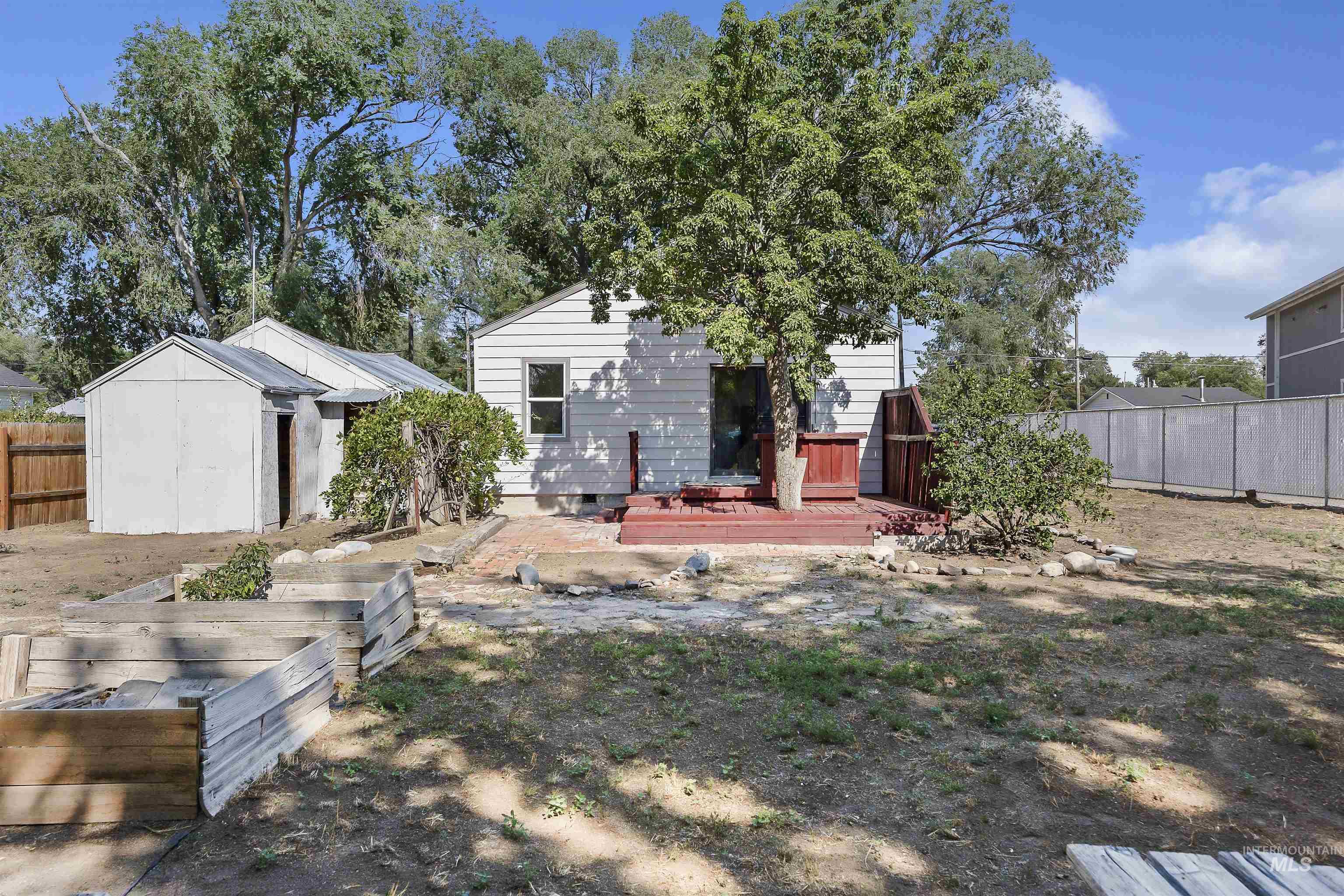 601 Quincy St, Twin Falls, Idaho 83301, 4 Bedrooms, 1 Bathroom, Residential For Sale, Price $289,000,MLS 98998570