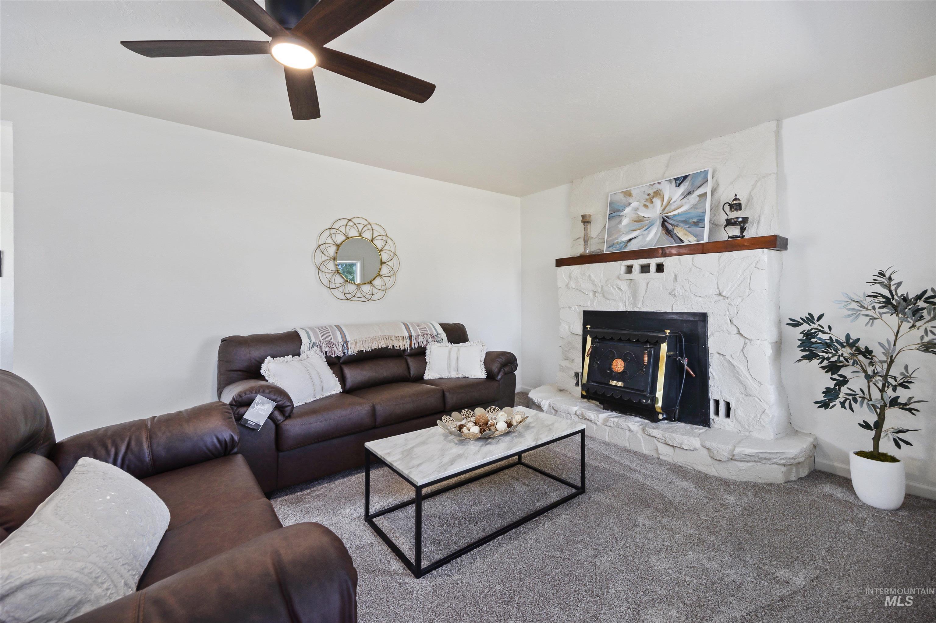 601 Quincy St, Twin Falls, Idaho 83301, 4 Bedrooms, 1 Bathroom, Residential For Sale, Price $289,000,MLS 98998570