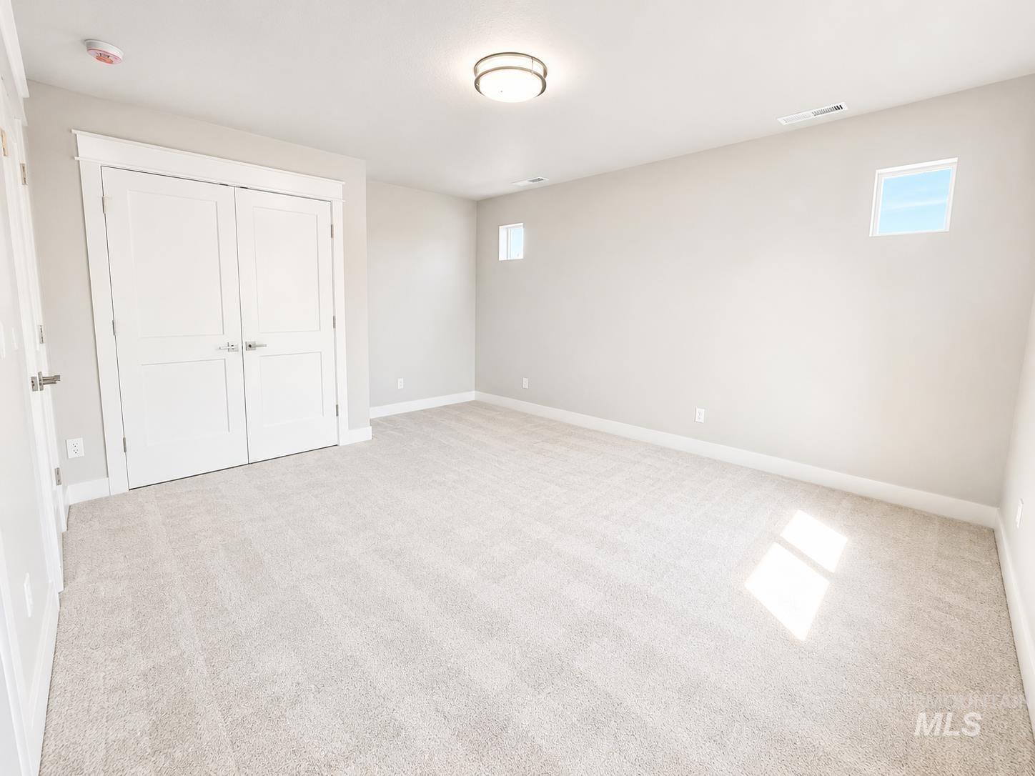 1129 W Recess Way, Kuna, Idaho 83634, 4 Bedrooms, 2.5 Bathrooms, Residential For Sale, Price $599,000,MLS 98998575
