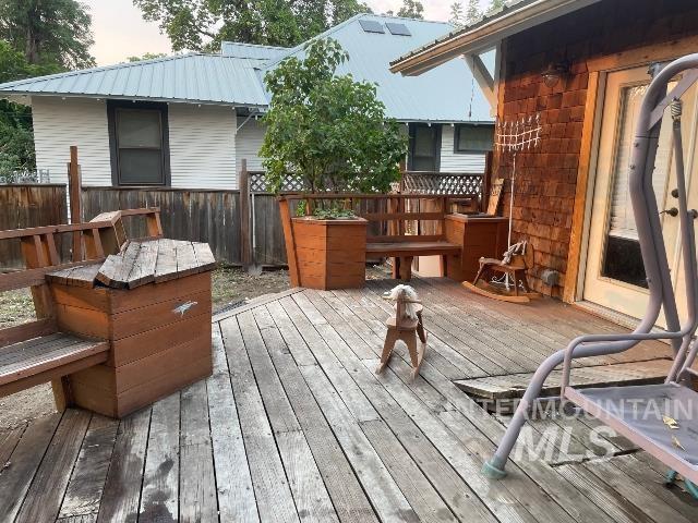 931 W 3rd St, Weiser, Idaho 83672, 3 Bedrooms, 2 Bathrooms, Residential For Sale, Price $299,999,MLS 98998576