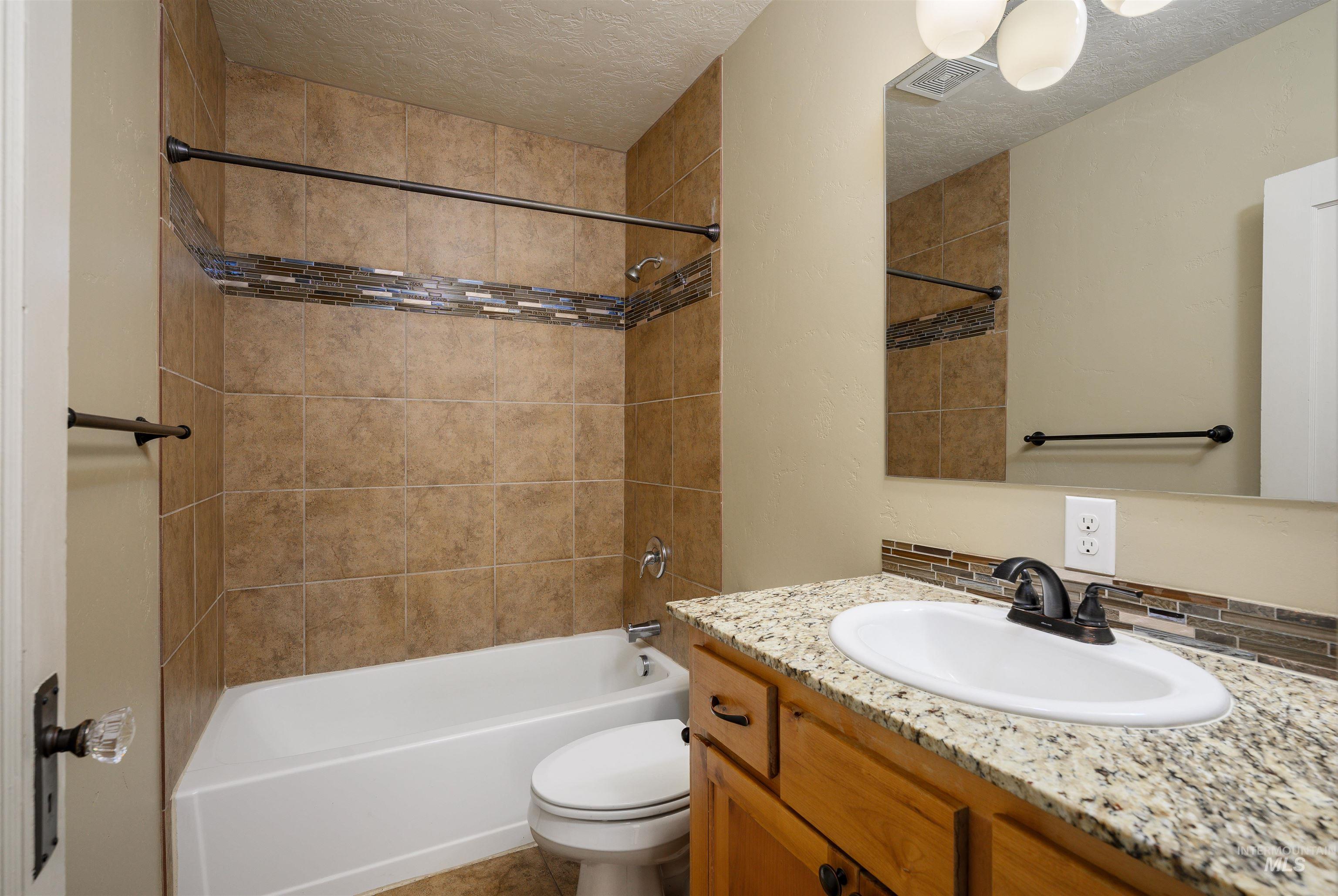 720 18th Ave S, Nampa, Idaho 83651, 4 Bedrooms, 3 Bathrooms, Residential For Sale, Price $419,900,MLS 98998578