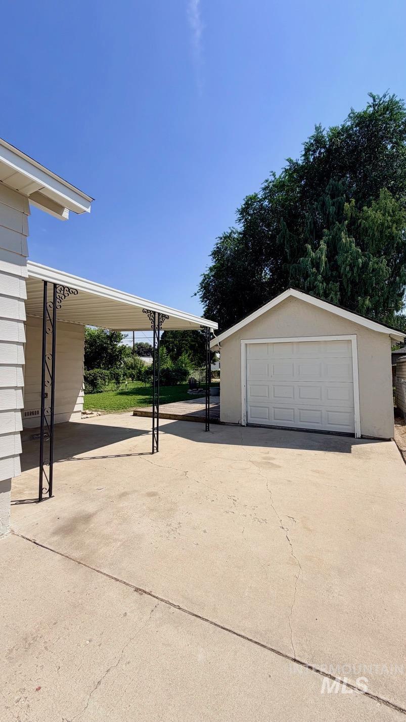 720 18th Ave S, Nampa, Idaho 83651, 4 Bedrooms, 3 Bathrooms, Residential For Sale, Price $419,900, 98998578