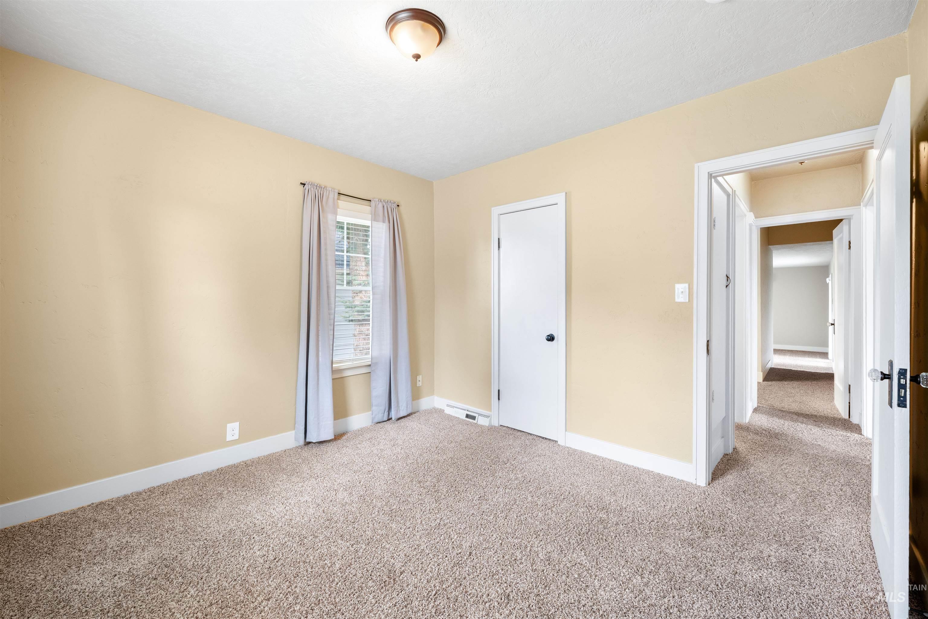 720 18th Ave S, Nampa, Idaho 83651, 4 Bedrooms, 3 Bathrooms, Residential For Sale, Price $419,900,MLS 98998578