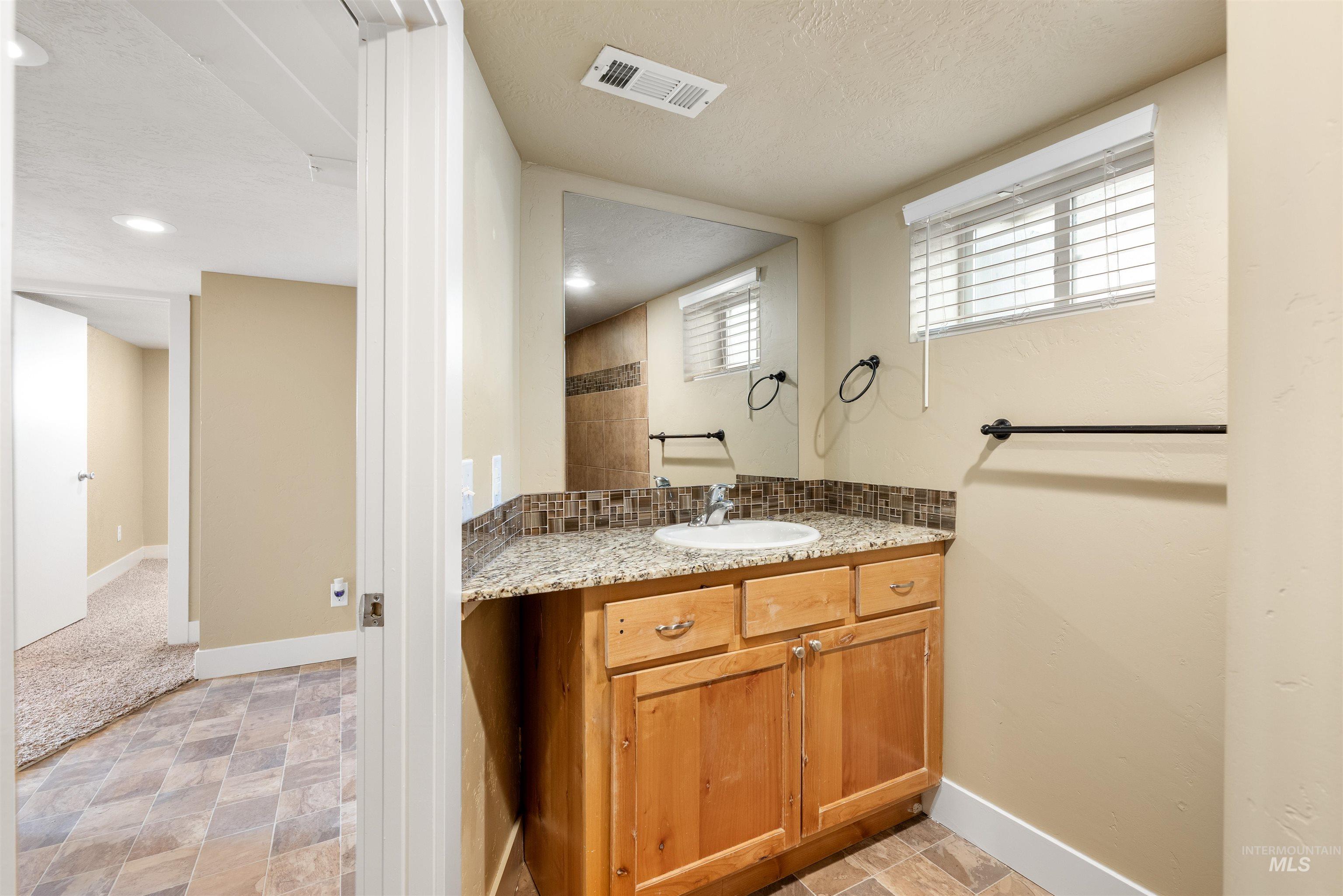 720 18th Ave S, Nampa, Idaho 83651, 4 Bedrooms, 3 Bathrooms, Residential For Sale, Price $419,900,MLS 98998578