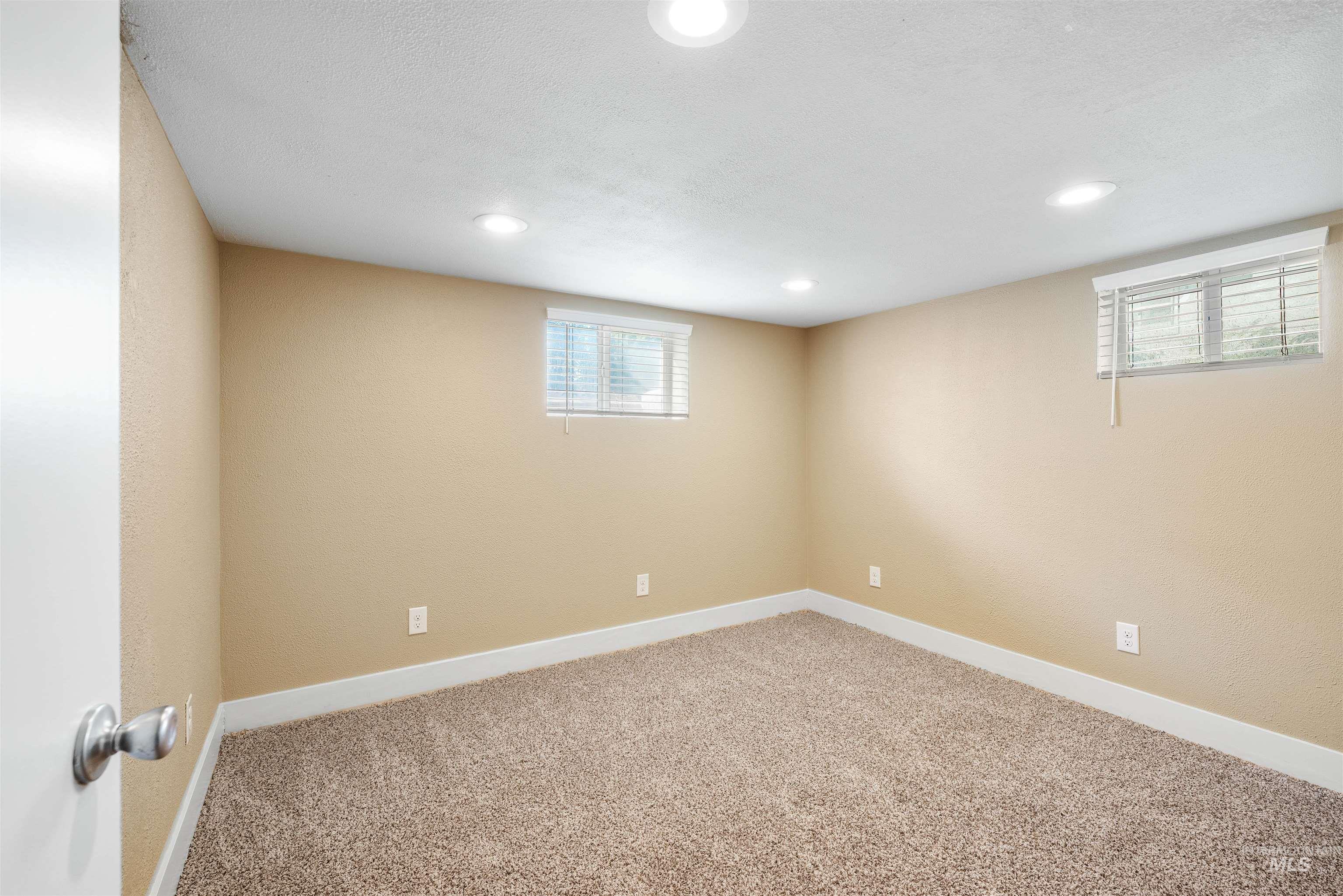 720 18th Ave S, Nampa, Idaho 83651, 4 Bedrooms, 3 Bathrooms, Residential For Sale, Price $419,900,MLS 98998578