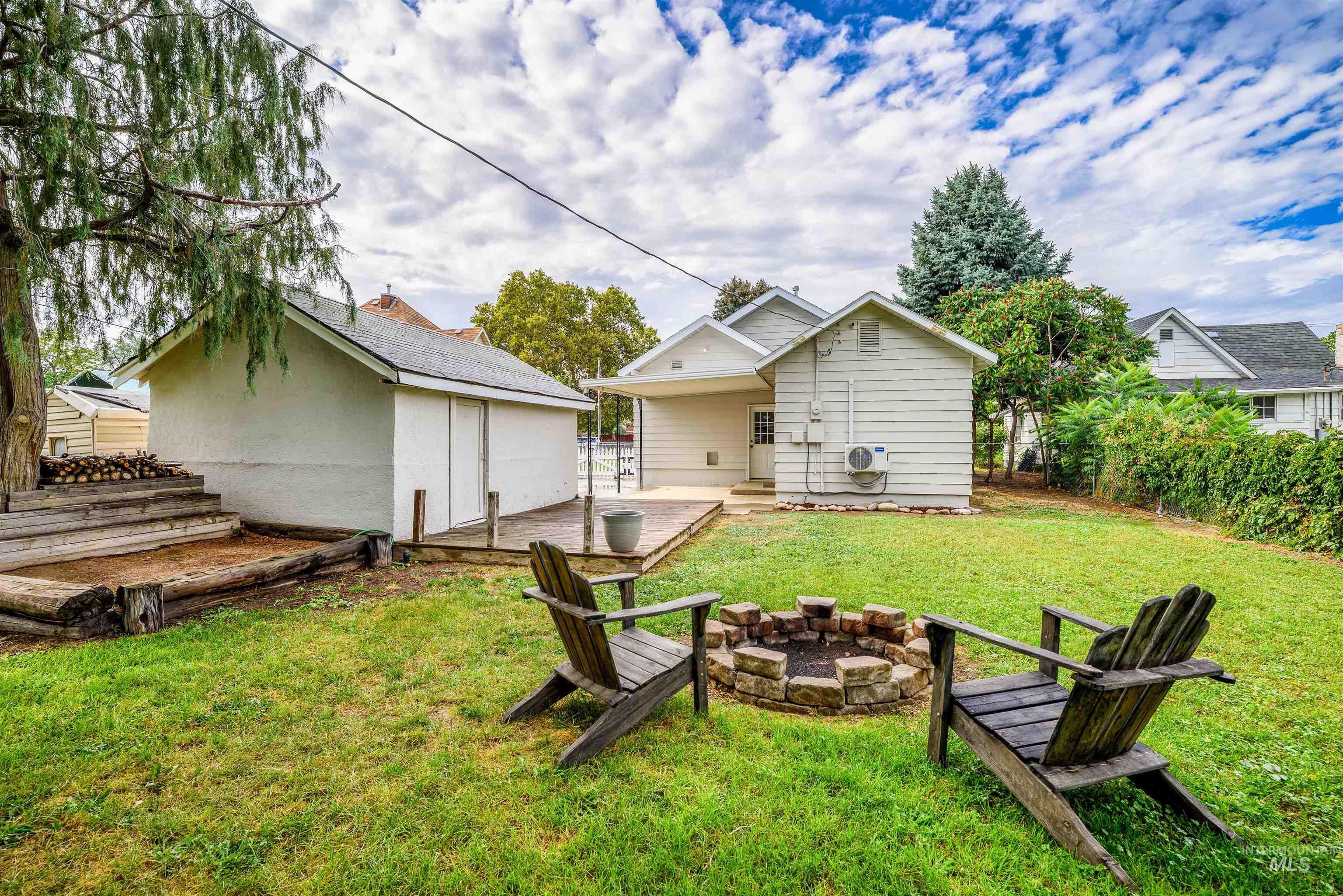 720 18th Ave S, Nampa, Idaho 83651, 4 Bedrooms, 3 Bathrooms, Residential For Sale, Price $419,900,MLS 98998578