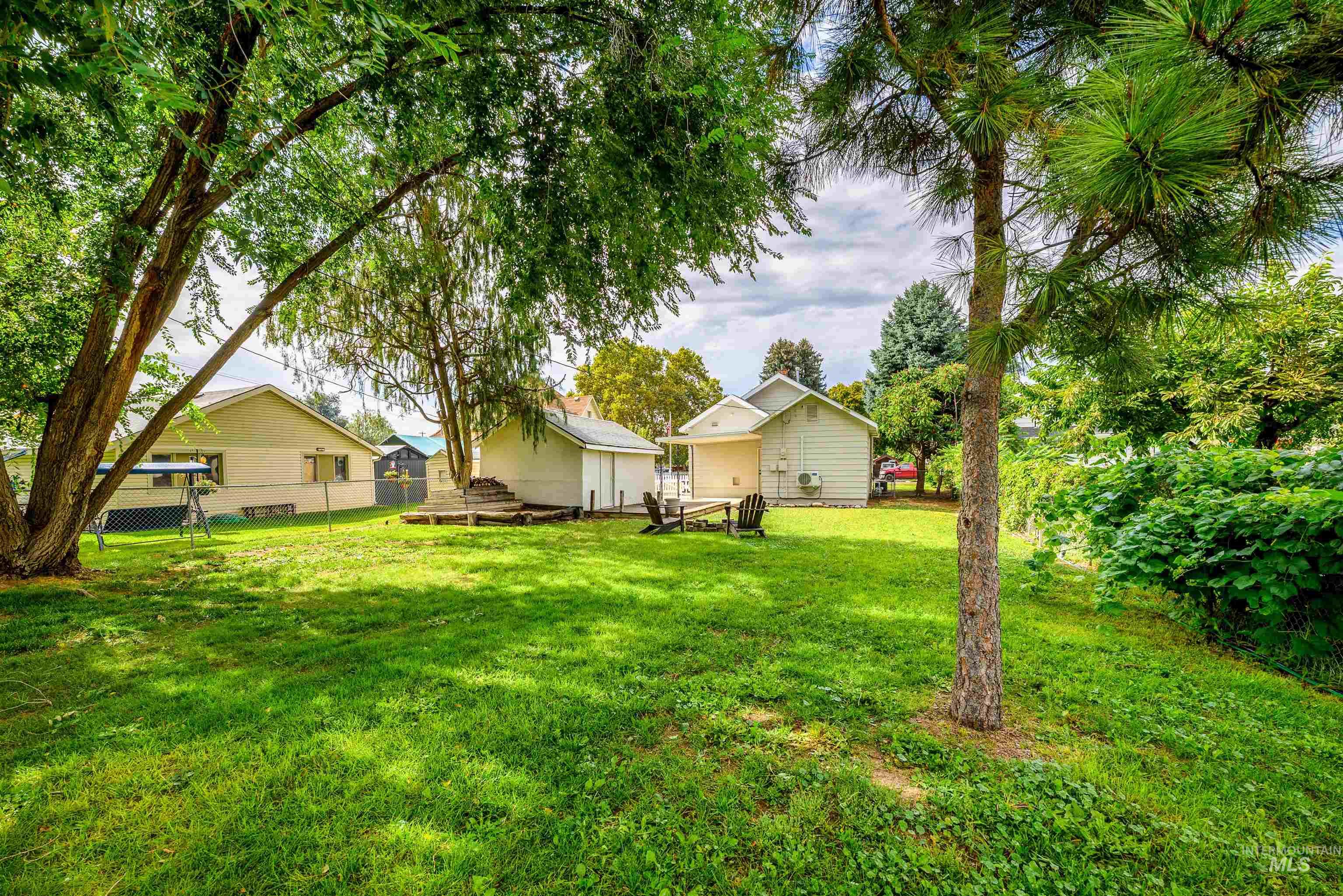 720 18th Ave S, Nampa, Idaho 83651, 4 Bedrooms, 3 Bathrooms, Residential For Sale, Price $419,900,MLS 98998578