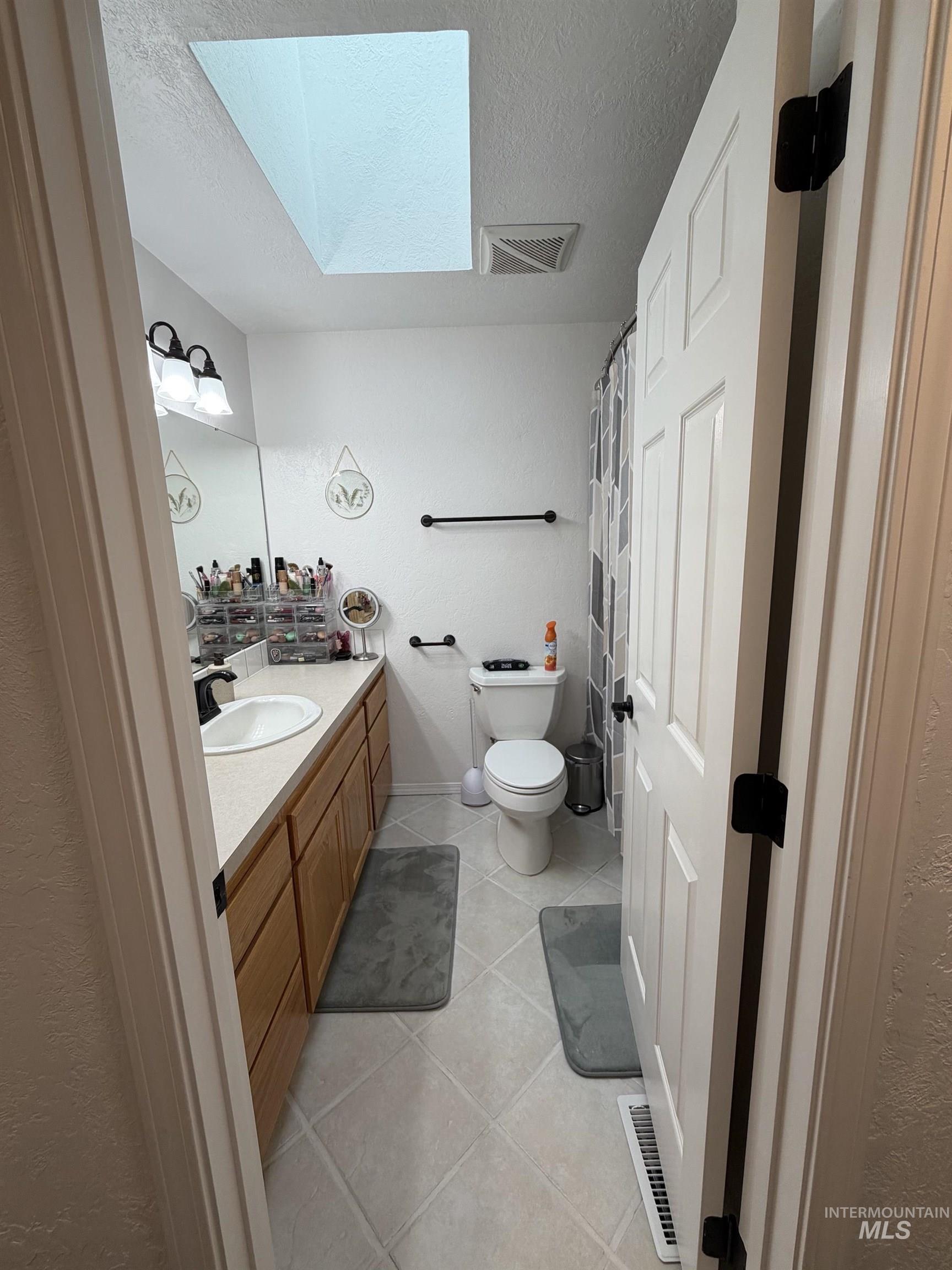 875 Terrell Dr, Mountain Home, Idaho 83647, 3 Bedrooms, 2 Bathrooms, Residential For Sale, Price $390,000,MLS 98998579