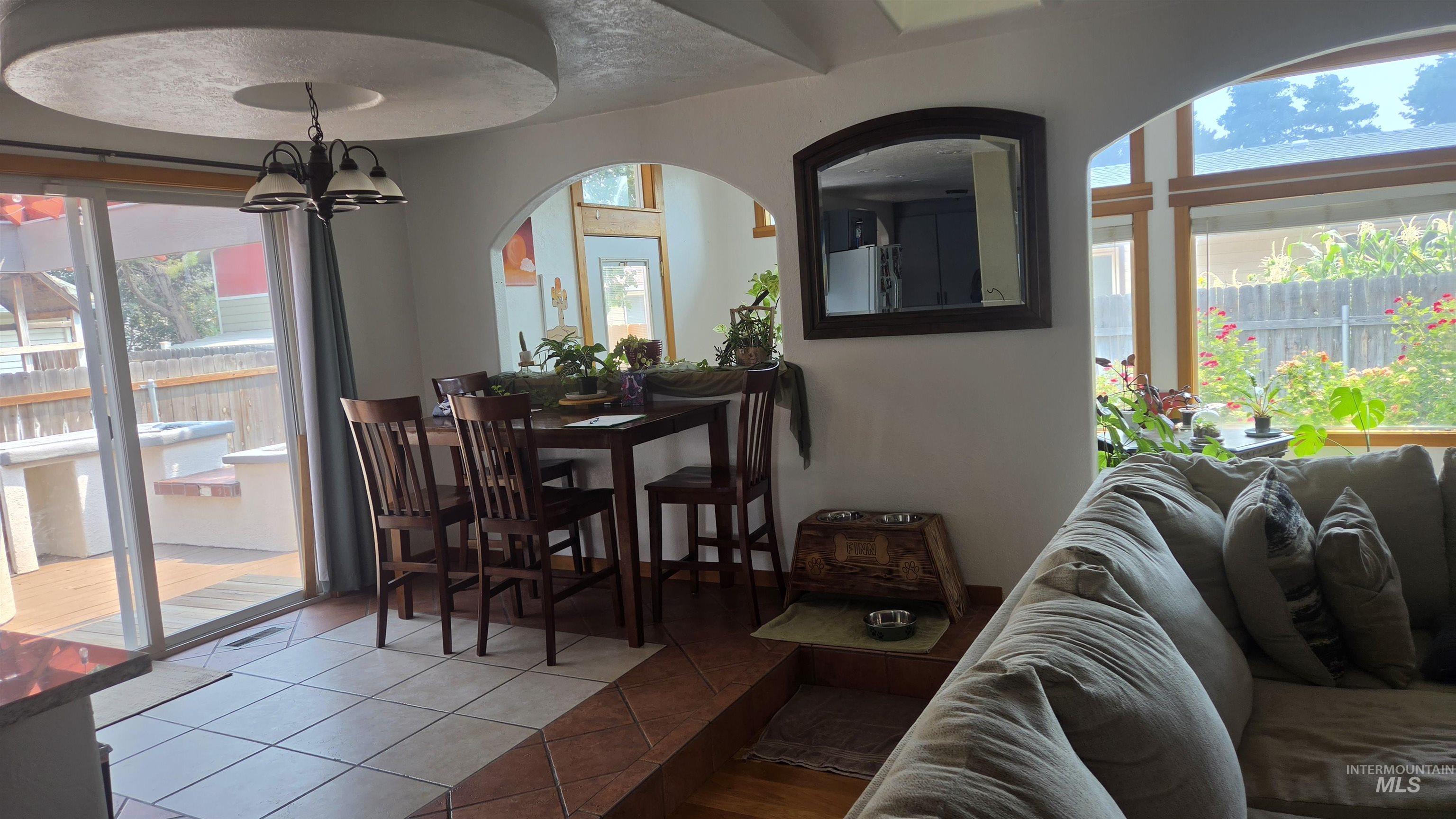 875 Terrell Dr, Mountain Home, Idaho 83647, 3 Bedrooms, 2 Bathrooms, Residential For Sale, Price $390,000,MLS 98998579