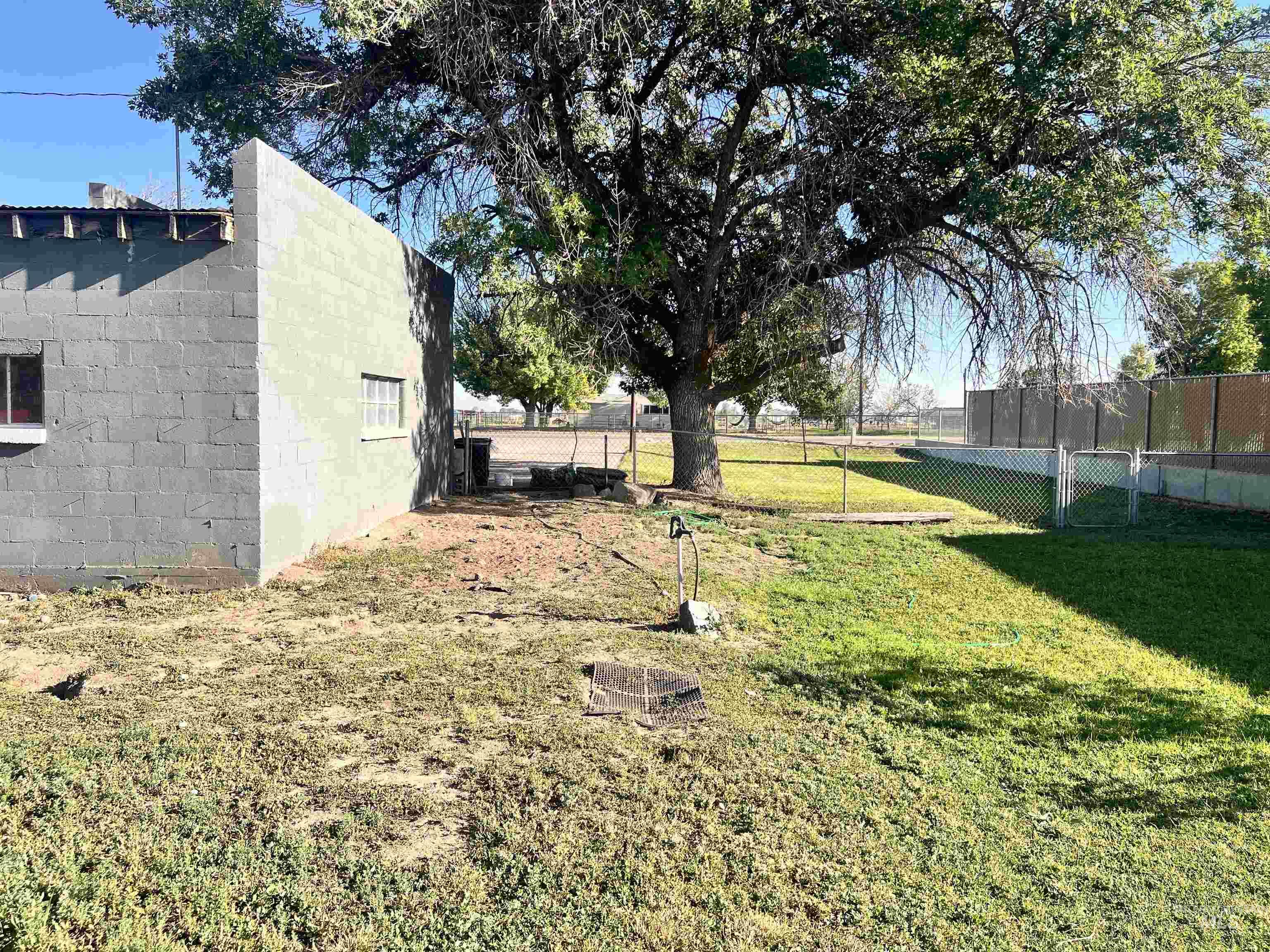 23705 Highway 30, Murtaugh, Idaho 83344, 4 Bedrooms, 1 Bathroom, Residential For Sale, Price $264,900,MLS 98998582
