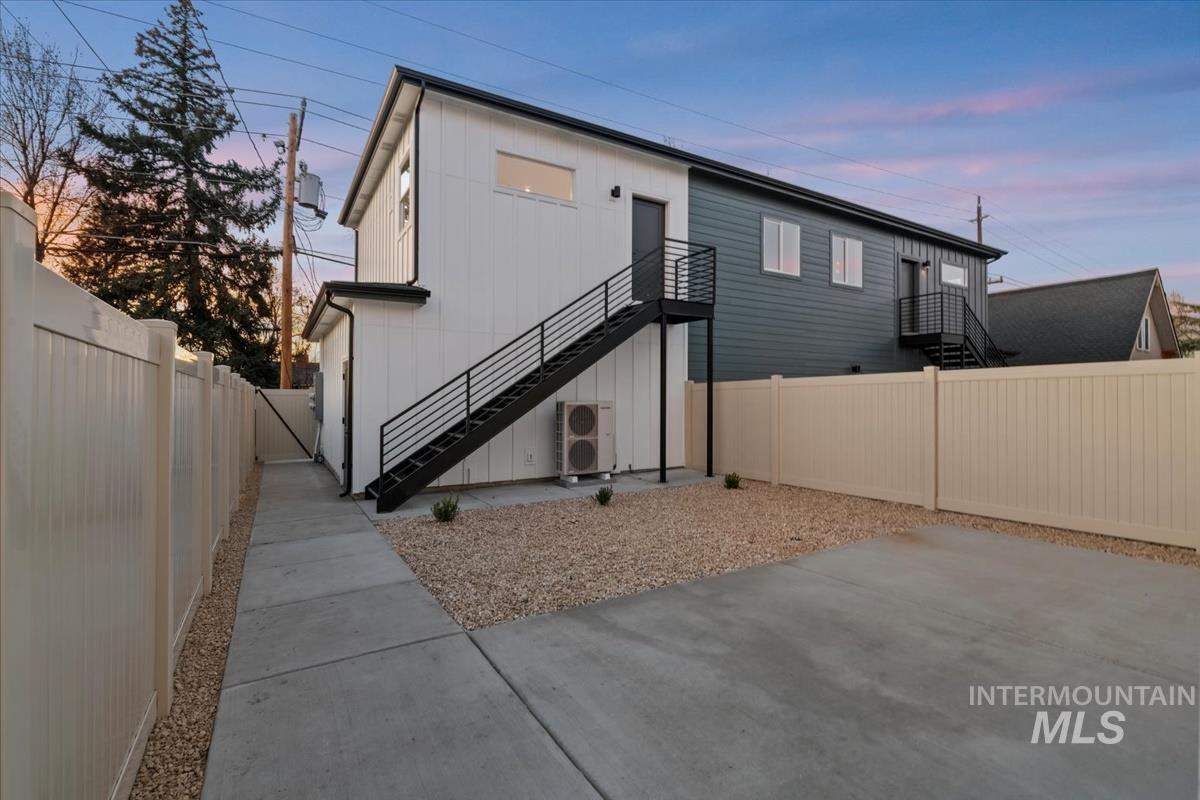 1709 N 31st St, Boise, Idaho 83703, 4 Bedrooms, 4.5 Bathrooms, Residential For Sale, Price $784,900,MLS 98998584