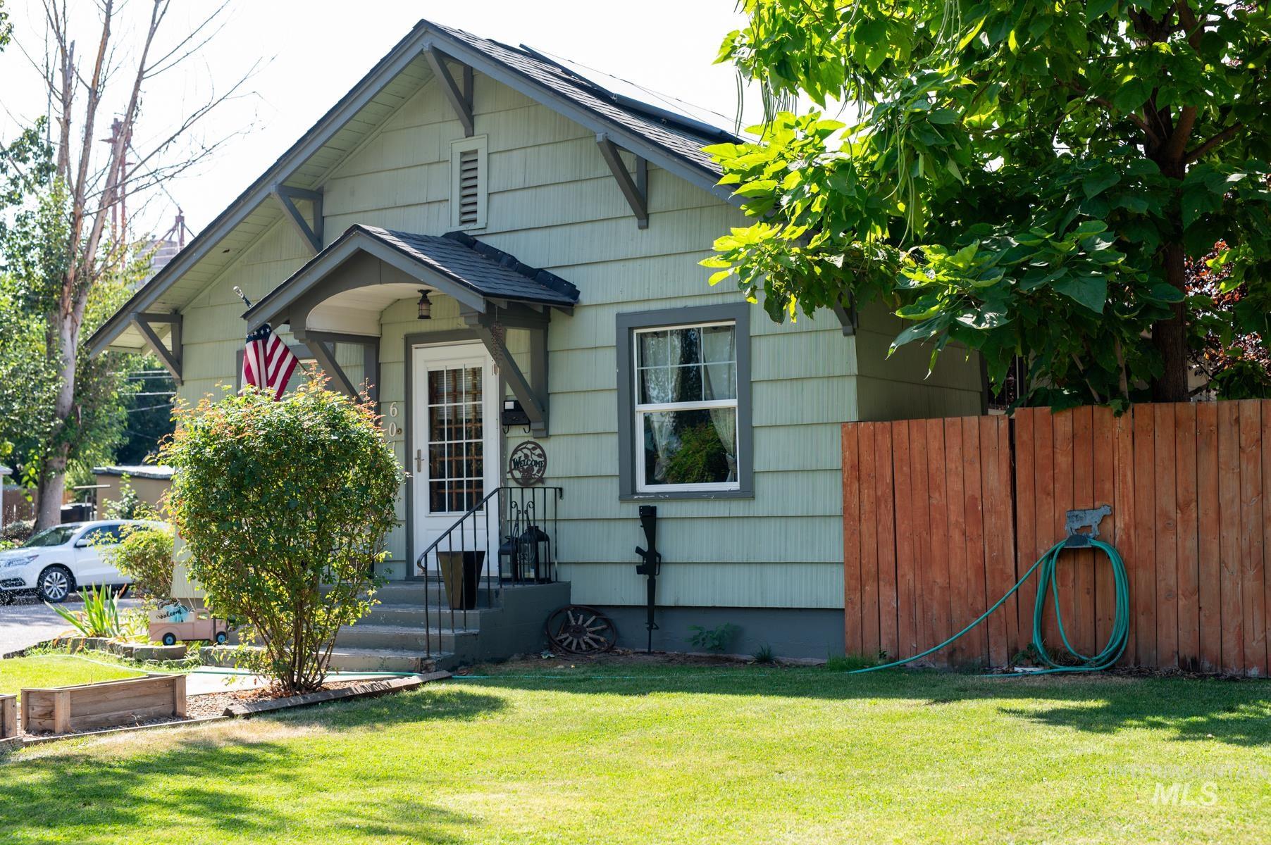 601 W Idaho St., Weiser, Idaho 83672, 4 Bedrooms, 2 Bathrooms, Residential For Sale, Price $349,000,MLS 98998587
