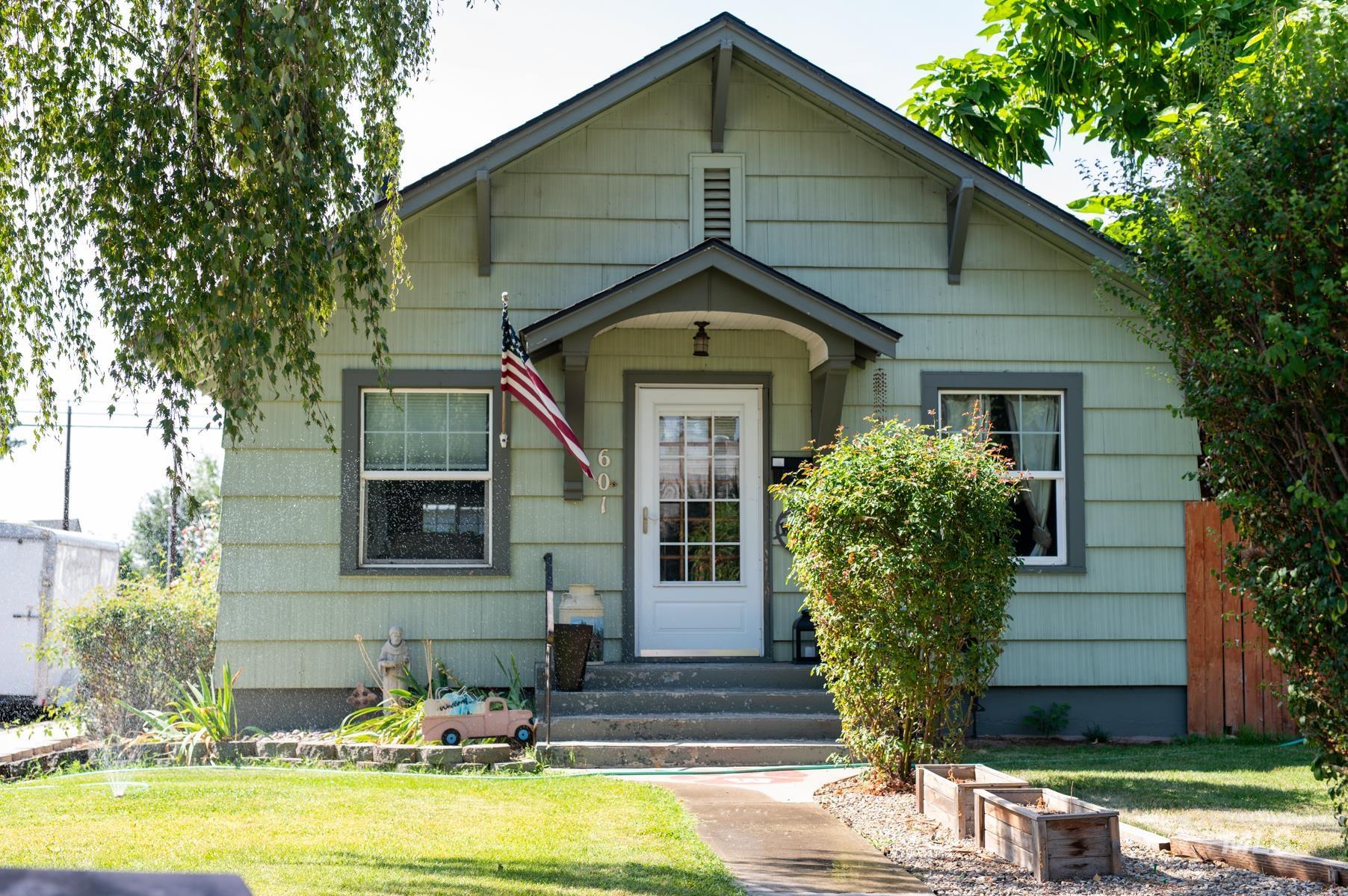 601 W Idaho St., Weiser, Idaho 83672, 4 Bedrooms, 2 Bathrooms, Residential For Sale, Price $349,000,MLS 98998587
