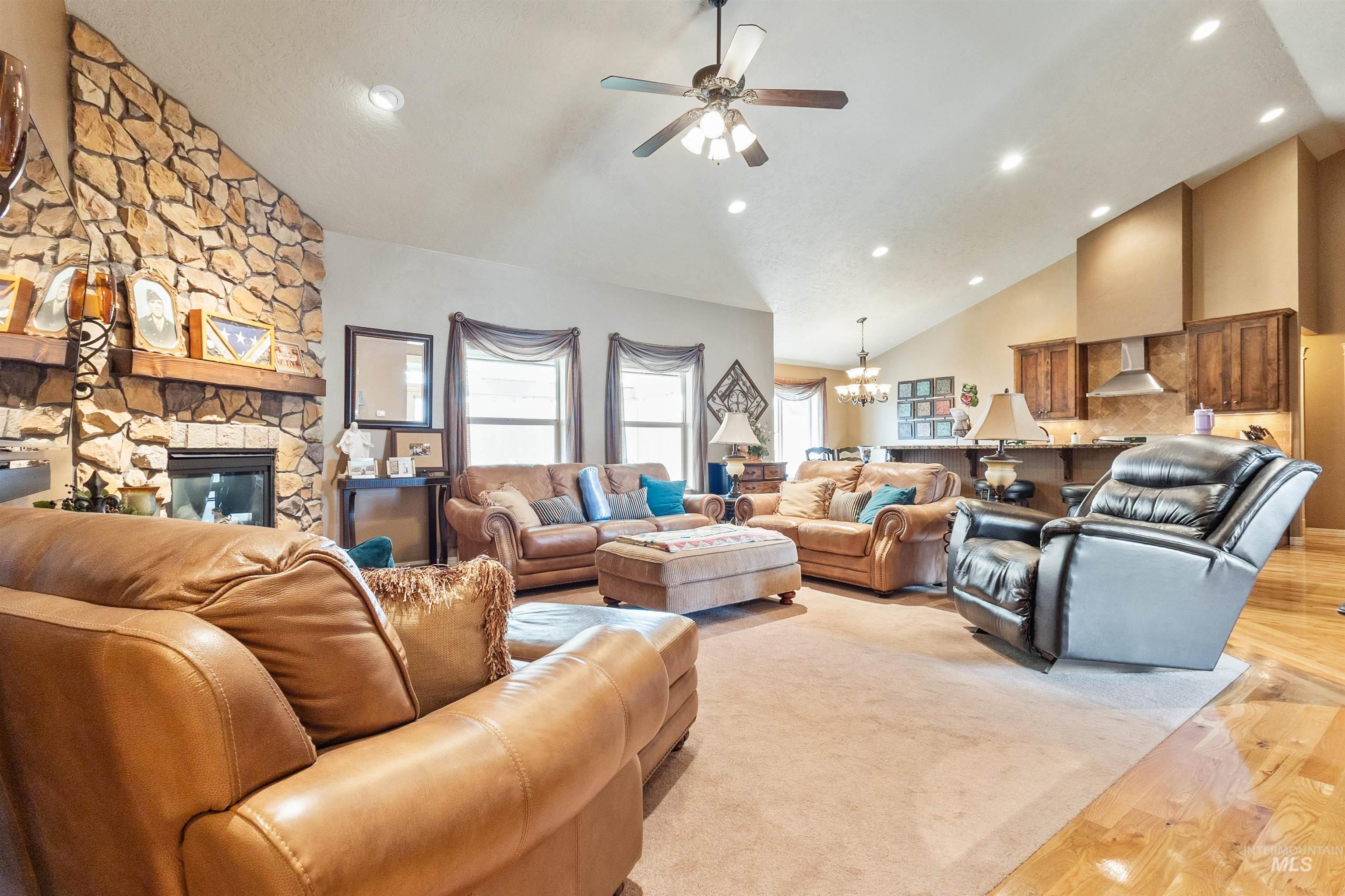4593 W Niemann Ct, Meridian, Idaho 83646, 4 Bedrooms, 2 Bathrooms, Residential For Sale, Price $649,900,MLS 98998588